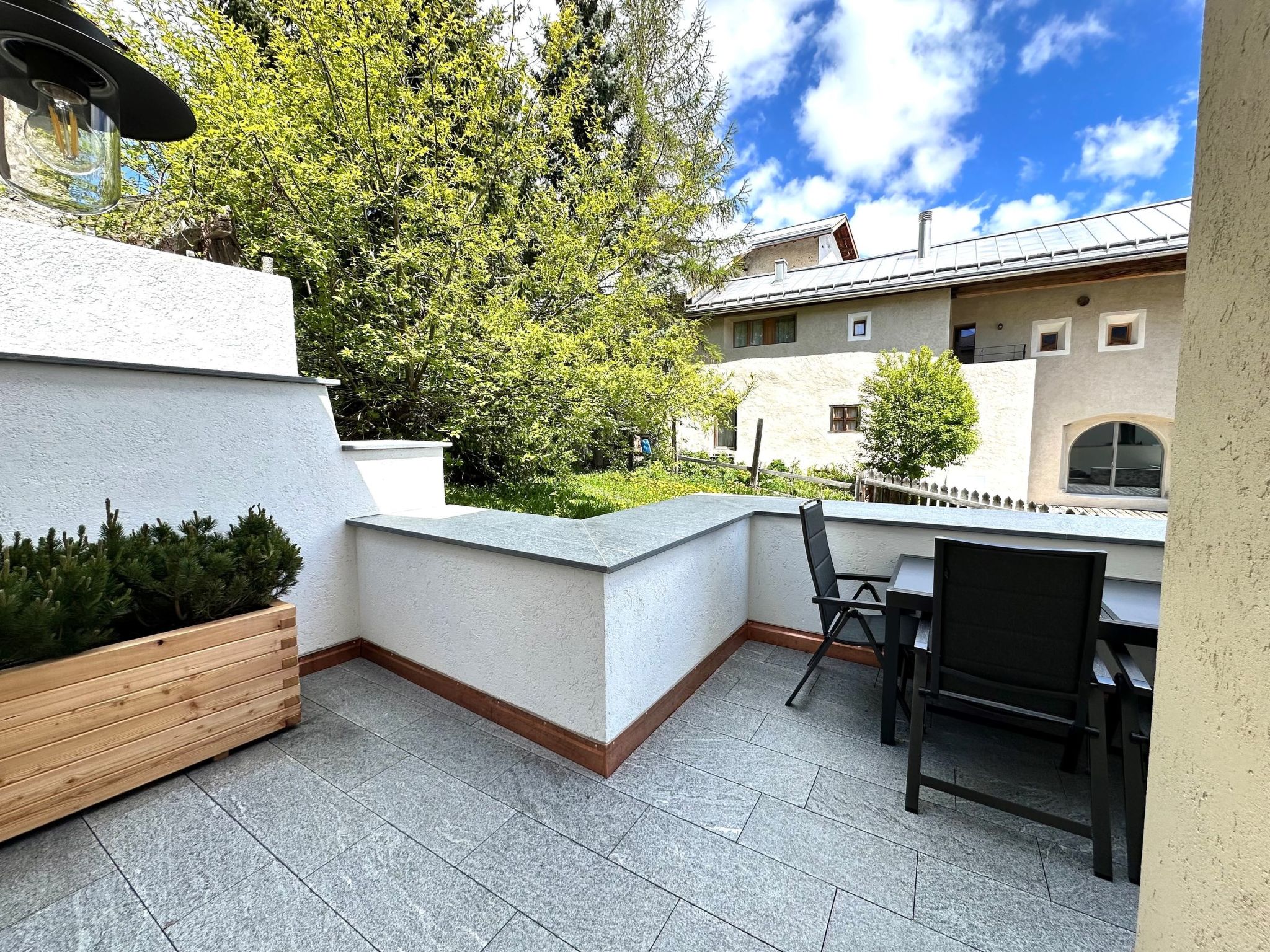 Chesa Unica - Terrassa mit Wellness - Dehors