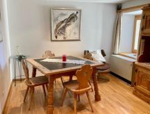 Knus appartement in S-chanf met uitzicht op de bergen, 4 personen - thumbnail 5