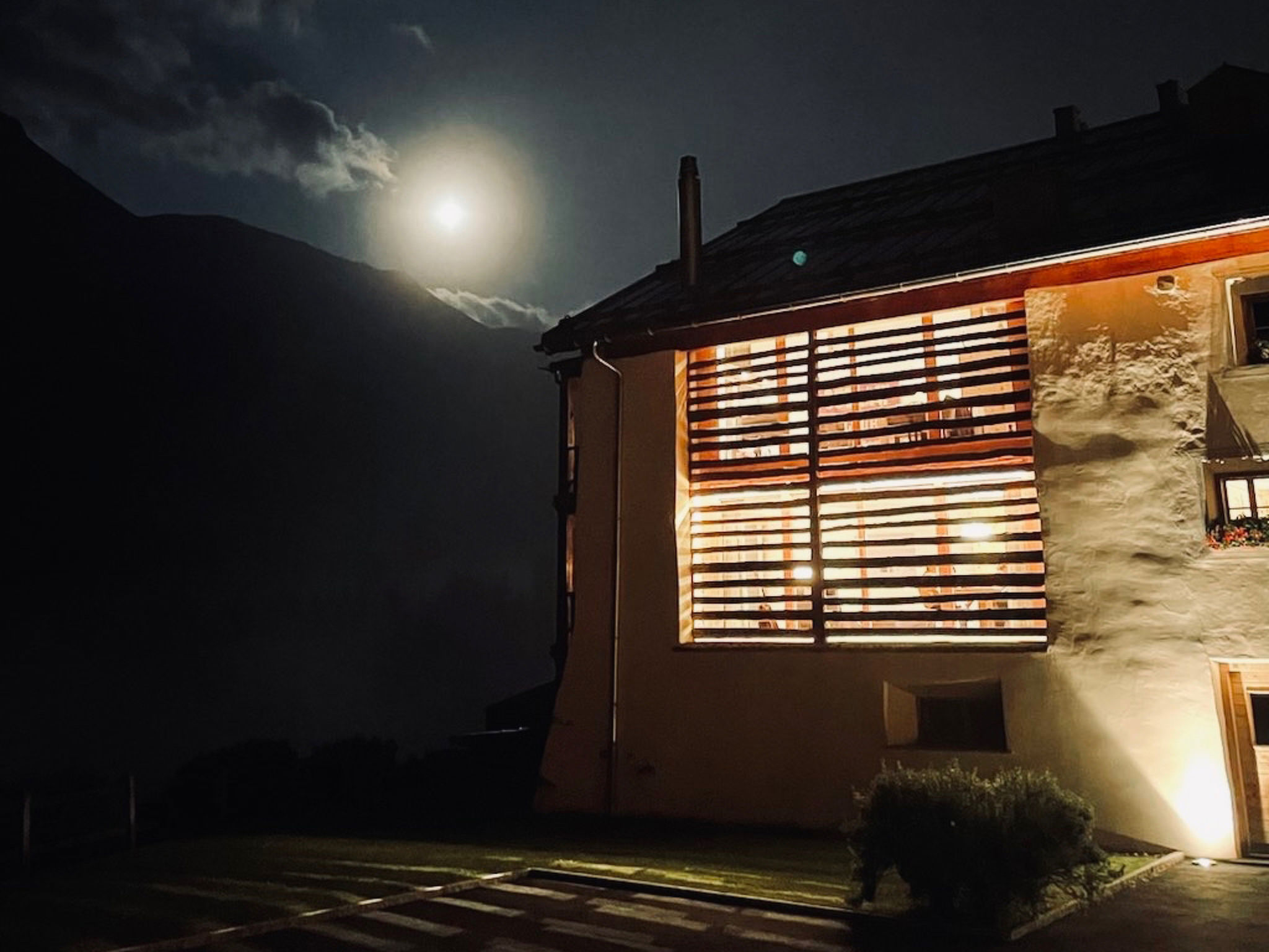 Chesa Jäger, (Brail) — House (5 of 13)