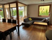 Ruim appartement in Zernez met tuin, open haard en uitzicht op de bergen - thumbnail 3