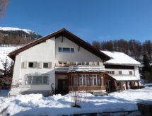 Ruim chalet voor 8 personen in Zernez, direct aan skipiste en bergmeer - thumbnail 1