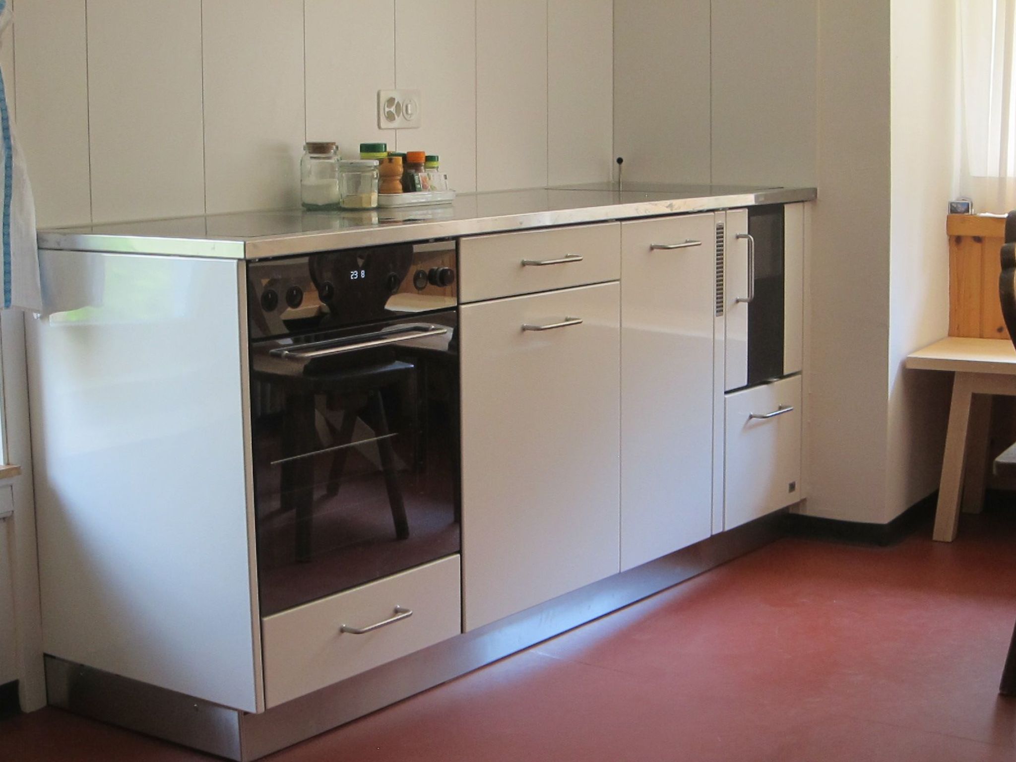 Appartement Chasa Gross, (Zernez) – Cuisine et coin repas, photo 8 sur 20