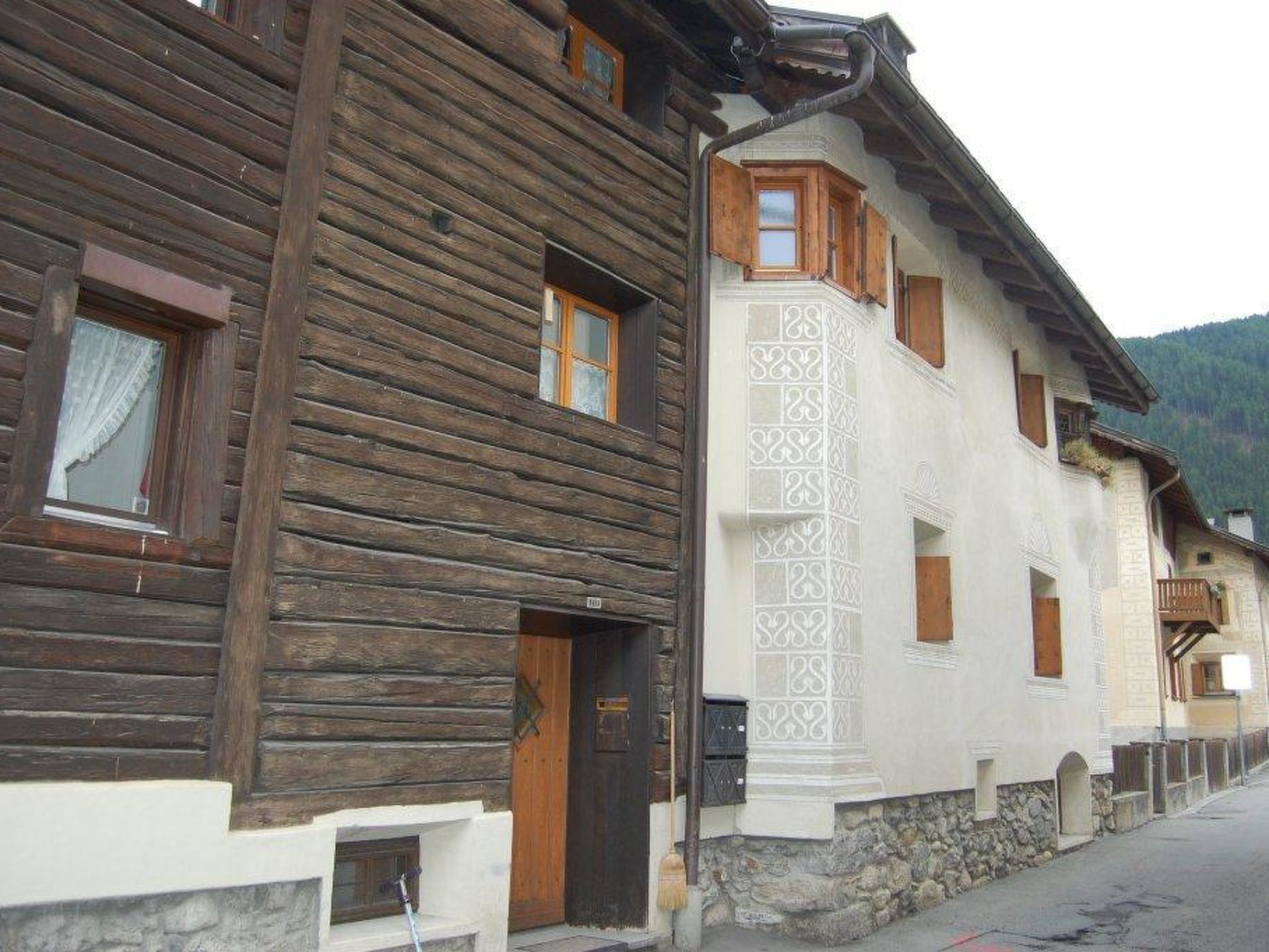 Chasa Städler, (Zernez). - Buiten