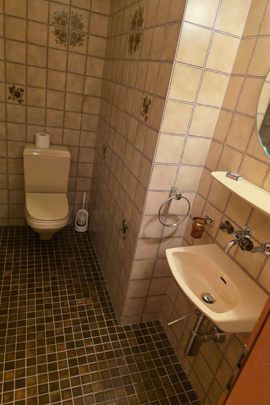 Appartement Chasa Grava 28, (Tschierv) – Salle de bains, photo 13 sur 21