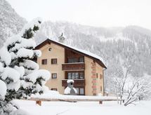 Rustiek appartement in Tschierv – direct aan skipiste & bergmeer - thumbnail 5