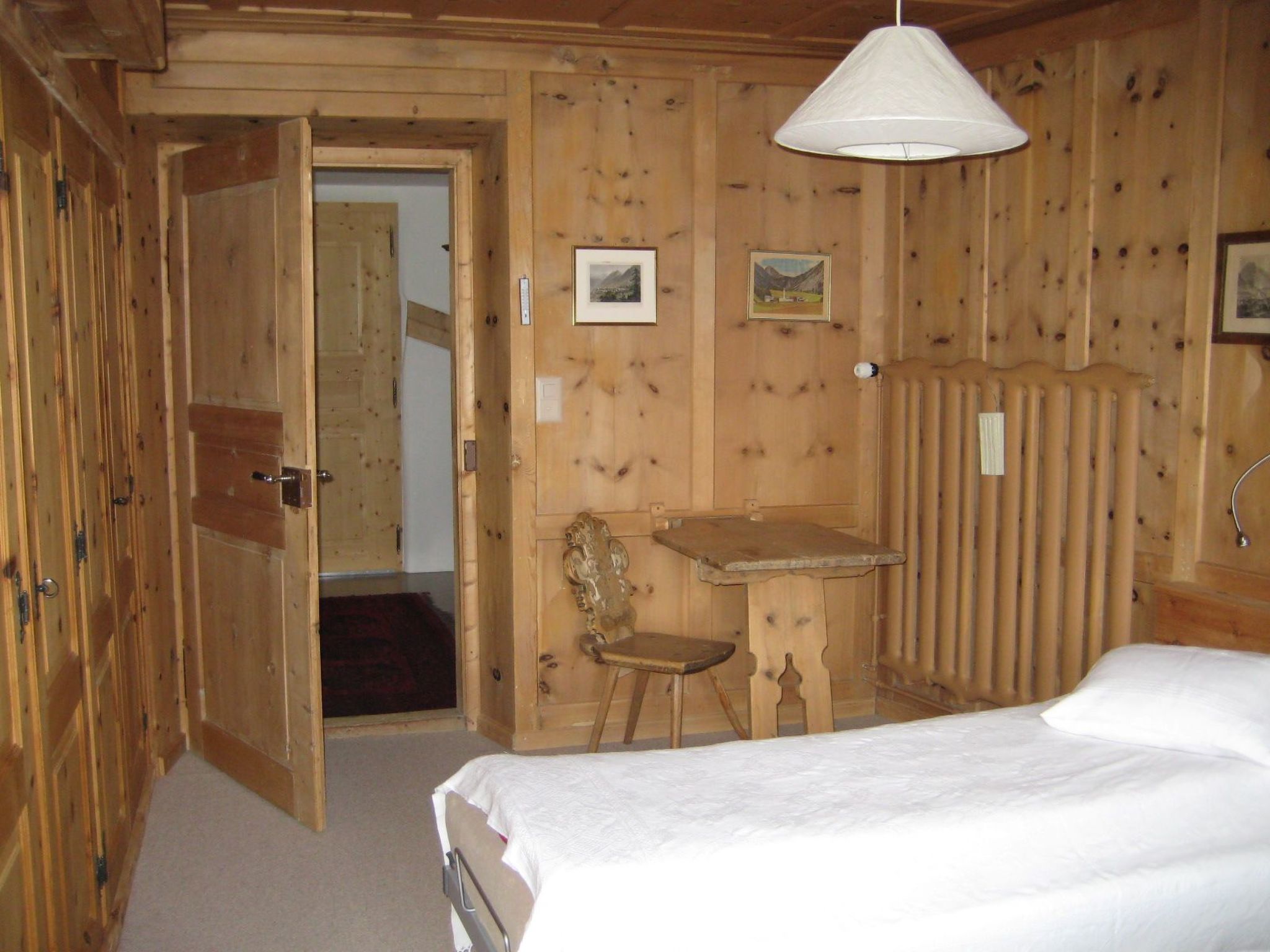 Appartement Chasa Gallas, (Tschierv) – Chambre, photo 10 sur 14
