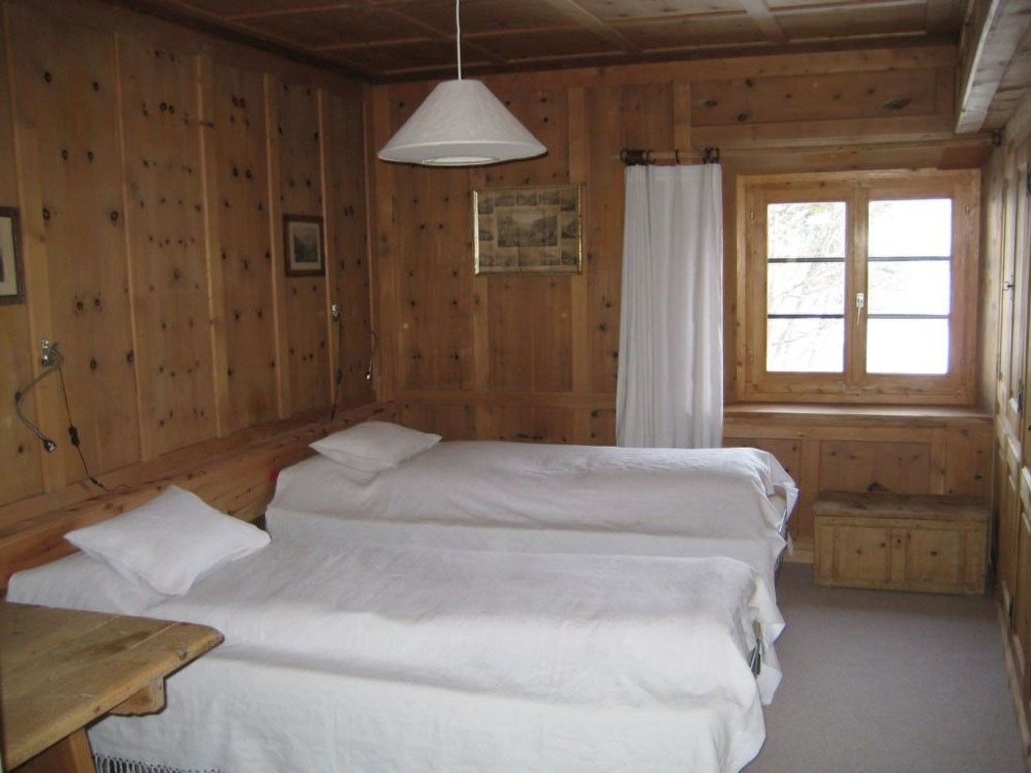 Appartement Chasa Gallas, (Tschierv) – Chambre, photo 11 sur 14