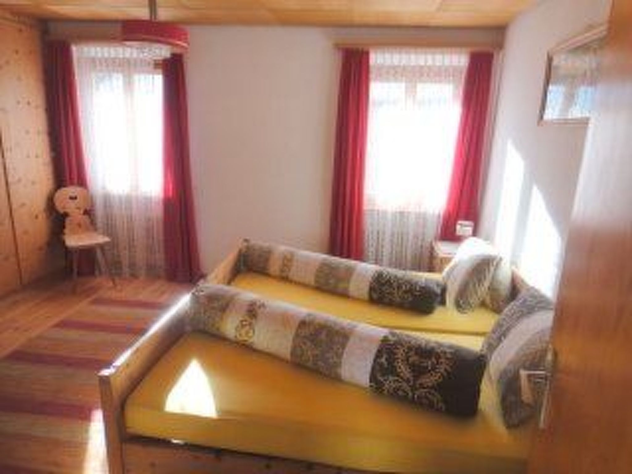 Appartement Ferienwohnungen Chasa Muglin 29, (Tschierv) – Chambre, photo 7 sur 9