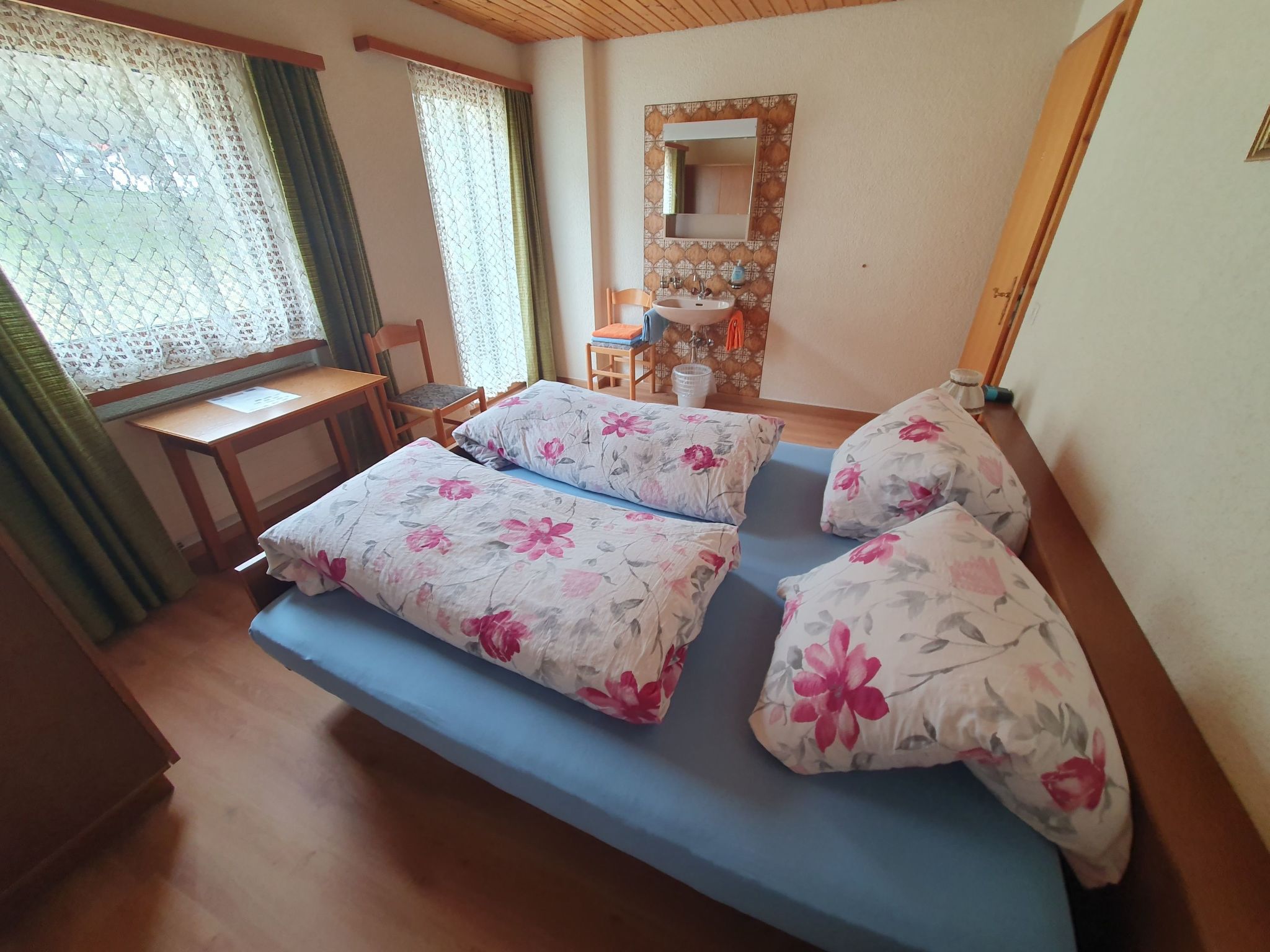 Appartement Ferienhaus Plaun Grond, (Tschierv) – Salle de bains, photo 8 sur 45