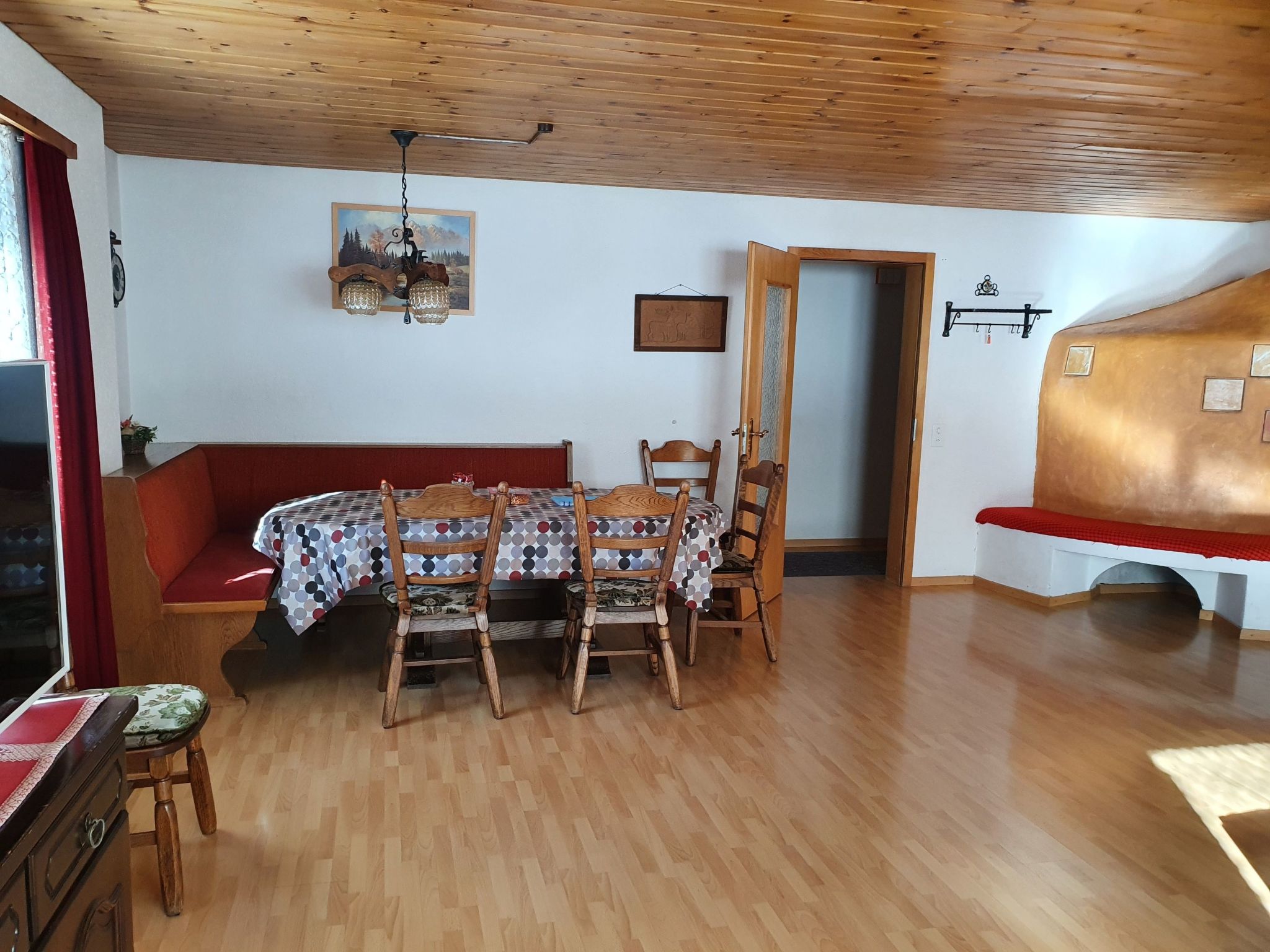 Appartement Ferienhaus Plaun Grond, (Tschierv) – Cuisine et coin repas, photo 24 sur 26