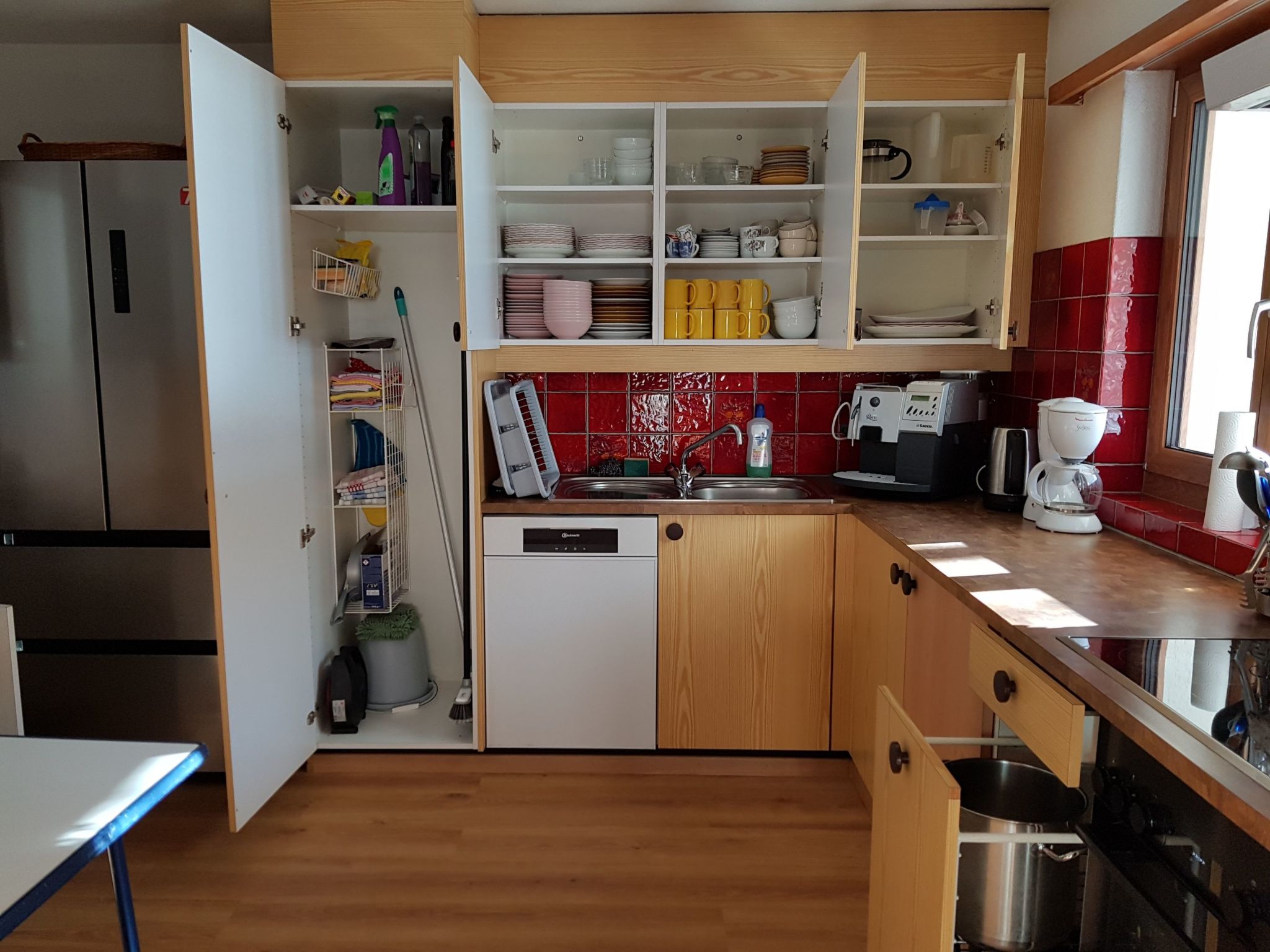 Appartement Ferienhaus Plaun Grond, (Tschierv) – Cuisine et coin repas, photo 13 sur 26