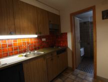 Chasa Grava 26: Uw knusse tweepersoons studio in Tschierv, direct aan de skipiste - thumbnail 2