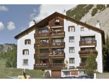 Chasa Grava 26: Uw knusse tweepersoons studio in Tschierv, direct aan de skipiste - thumbnail 1