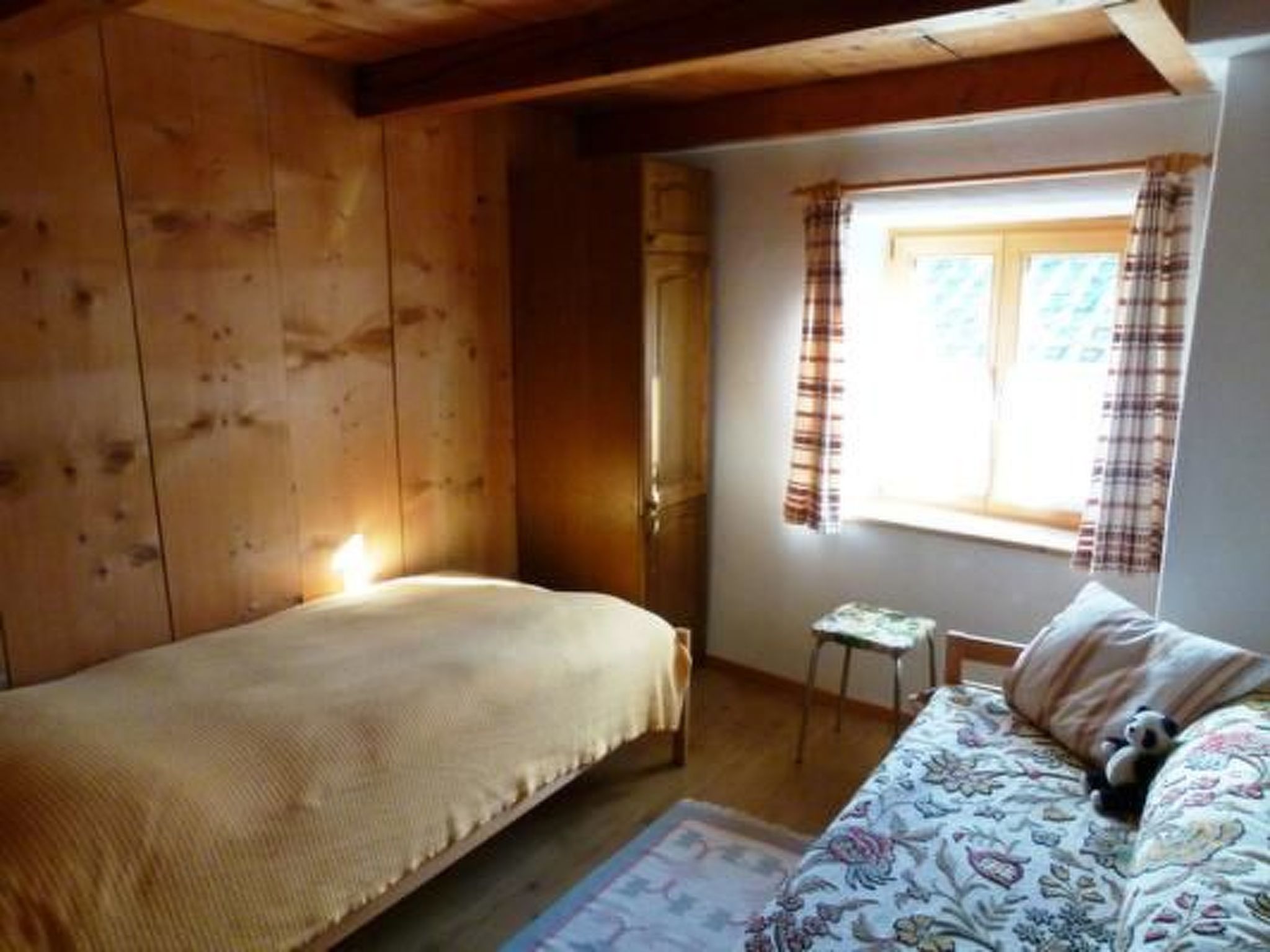 Appartement Melcher Jon & Brigitte - Bauernhaus, (Valchava) – Chambre, photo 7 sur 22