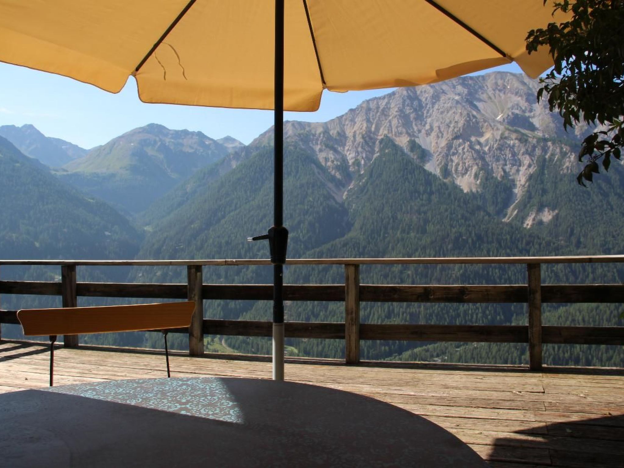 Appartement Ferienhaus Chas'alba, (Sta. Maria Val Müstair) – Terrasse, photo 12 sur 13