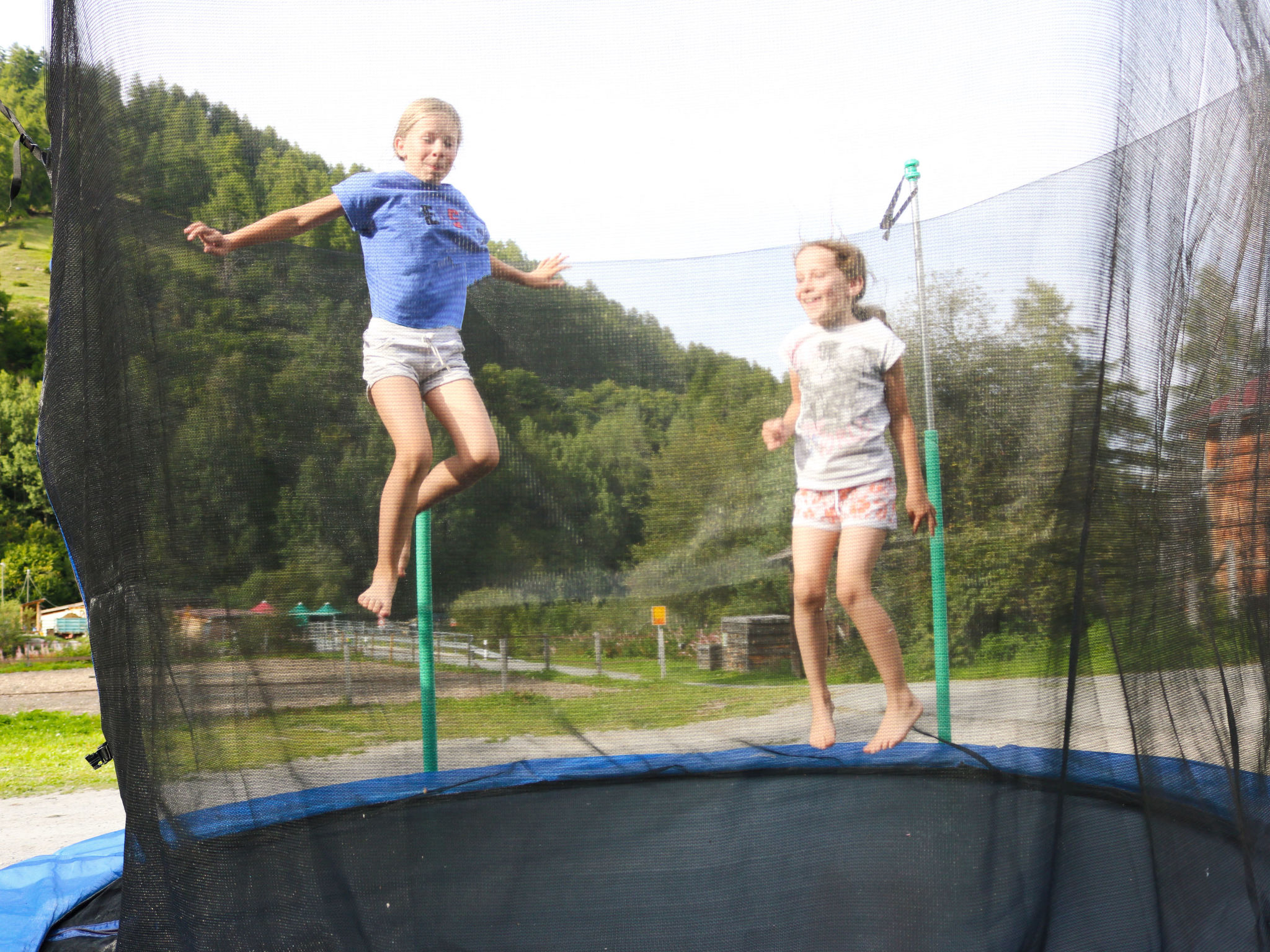 Ferienwohnungen Paclerahof, (Sta. Maria - Santa Maria Val Müstair). - Outside
