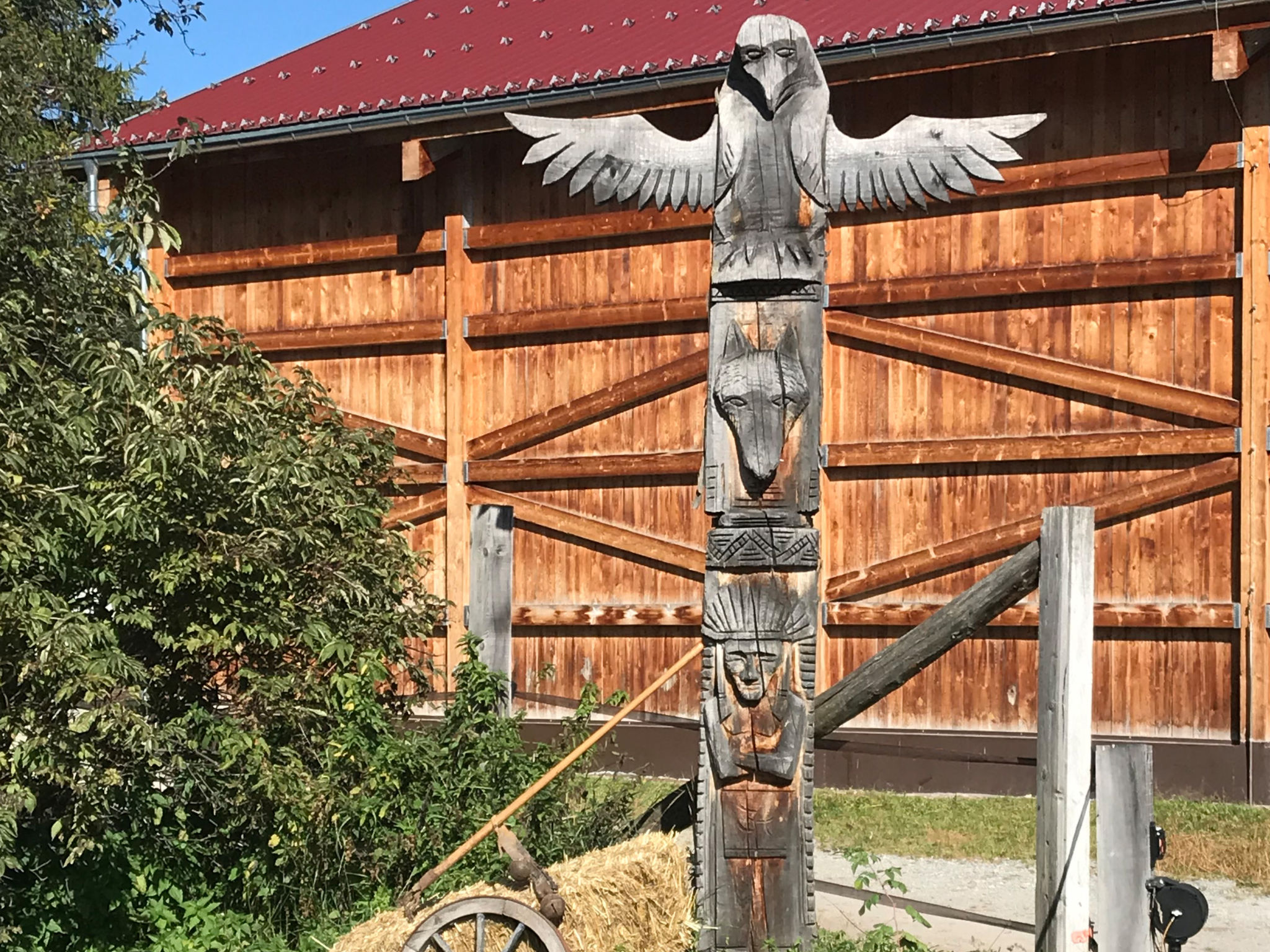 Ferienwohnungen Paclerahof, (Sta. Maria - Santa Maria Val Müstair).