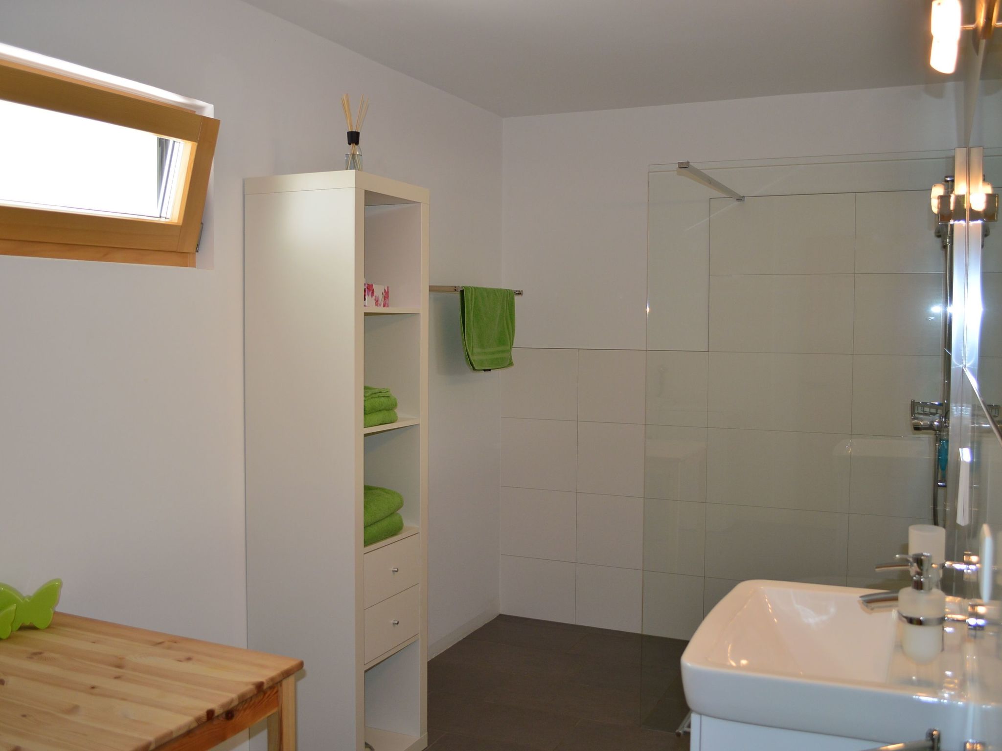 Appartement Chasa Sumovia, (Sta. Maria - Santa Maria Val Müstair) – Salle de bains, photo 14 sur 16