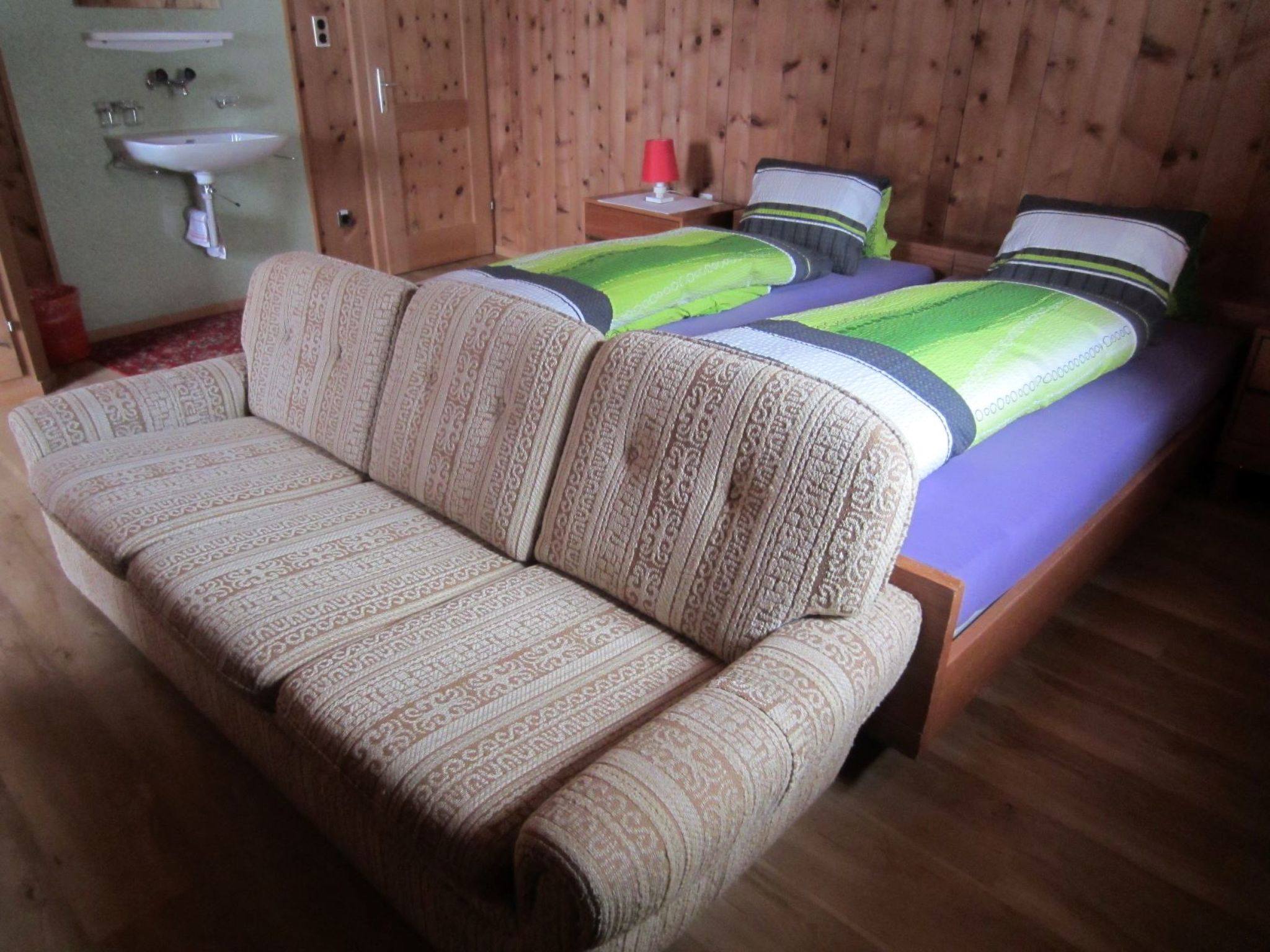 Anita Spiess, (Sta. Maria - Santa Maria Val Müstair). - Image-tags.info