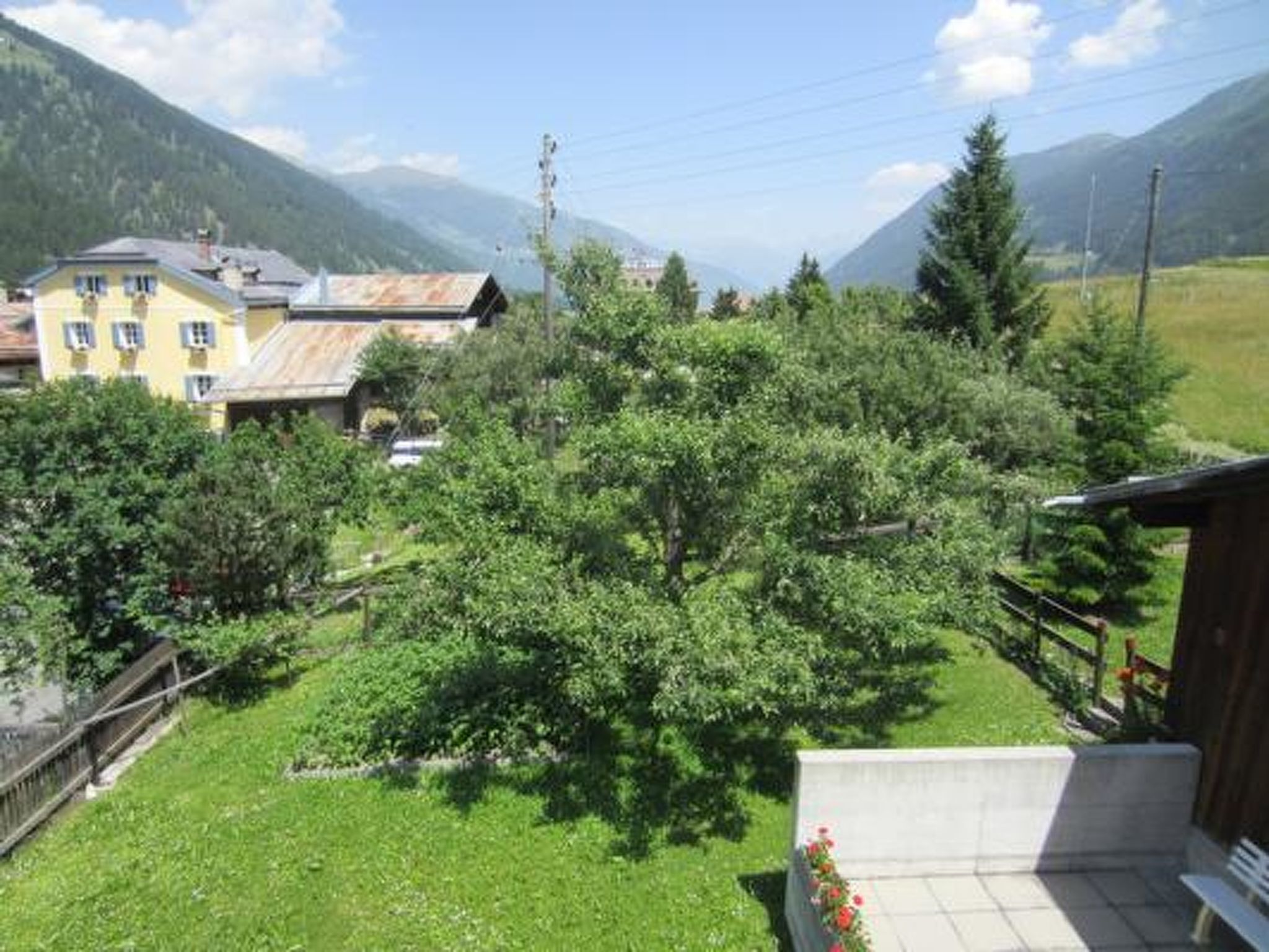 Anita Spiess, (Sta. Maria - Santa Maria Val Müstair). - Outside