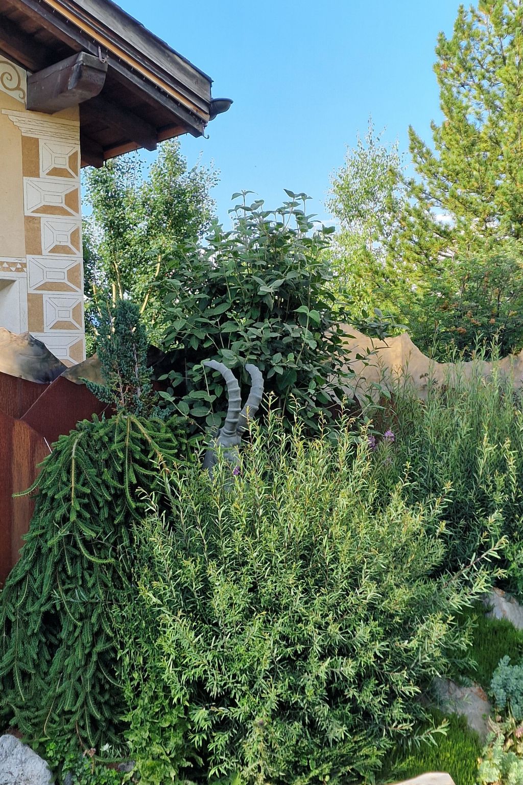 Mundaditschas, (Sta. Maria - Santa Maria Val Müstair). - Outside