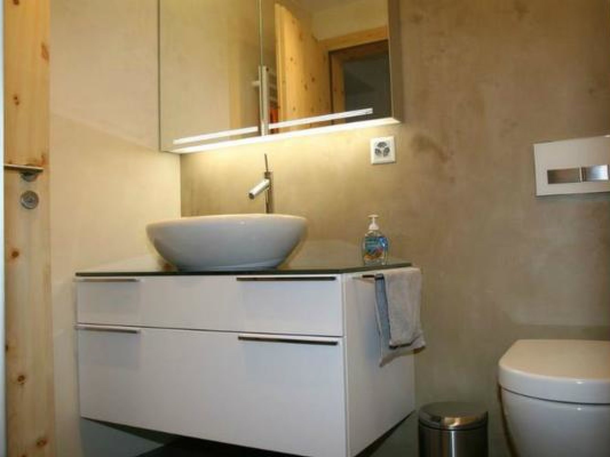 Chasa Puntin EG, (Sta. Maria - Santa Maria Val Müstair). - Inside