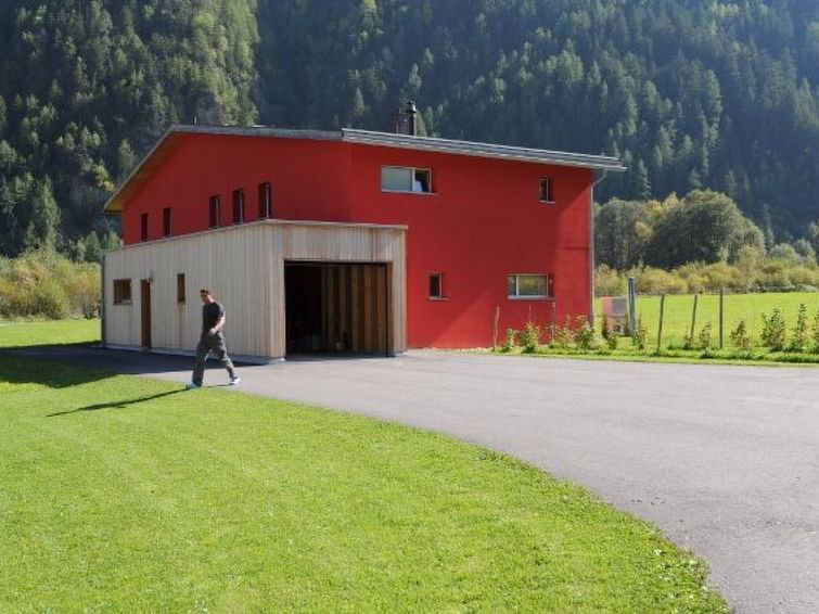 Ruim appartement voor 8 personen in Val Müstair in Müstair