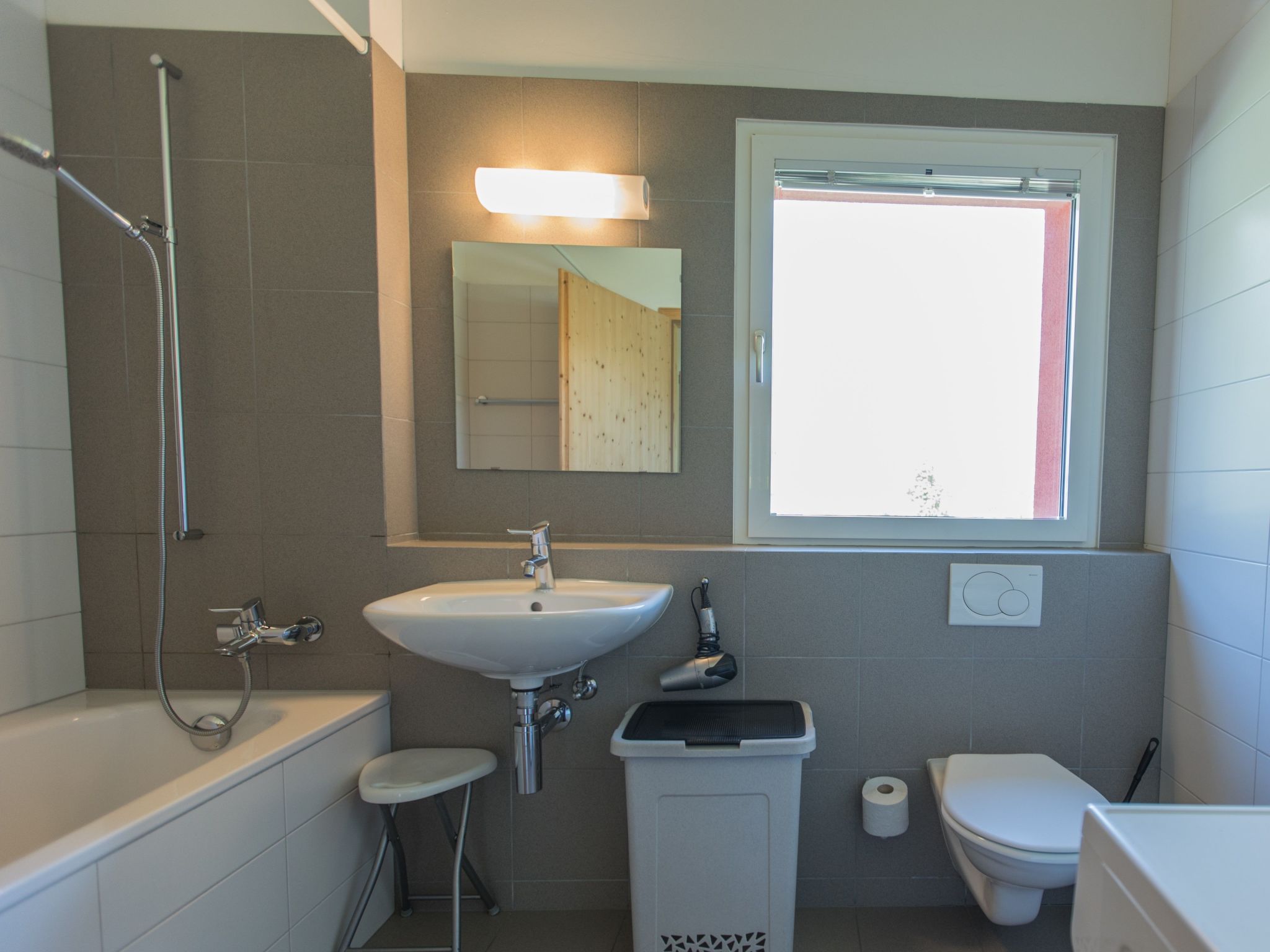Appartement Agrotourismus Bauernhof Puntetta, (Müstair) – Salle de bains, photo 12 sur 22