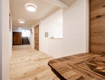 Ruim appartement in Müstair met balkon, uitzicht en nabij skipiste - thumbnail 5