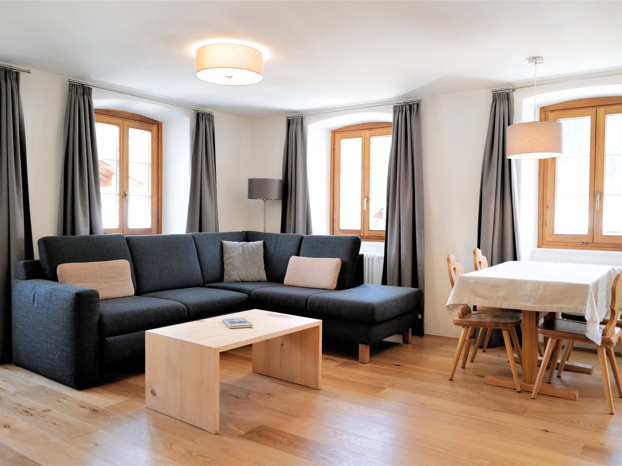 Hotel Münsterhof, (Müstair). - Dedans