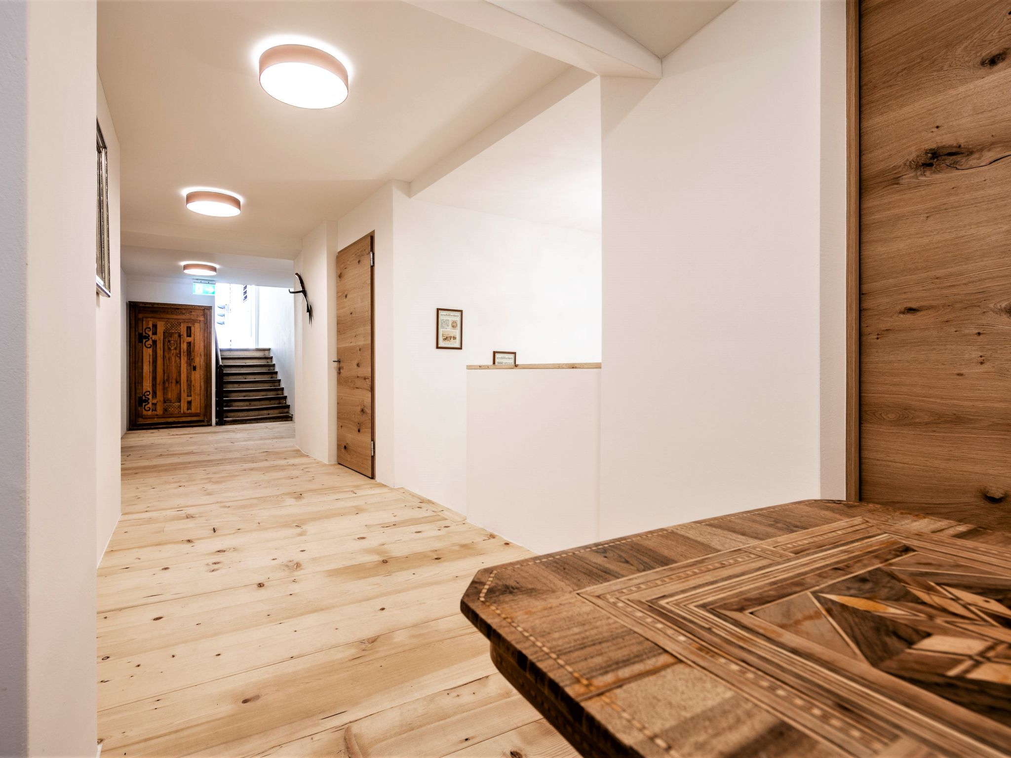 Hotel Münsterhof, (Müstair). - Dedans