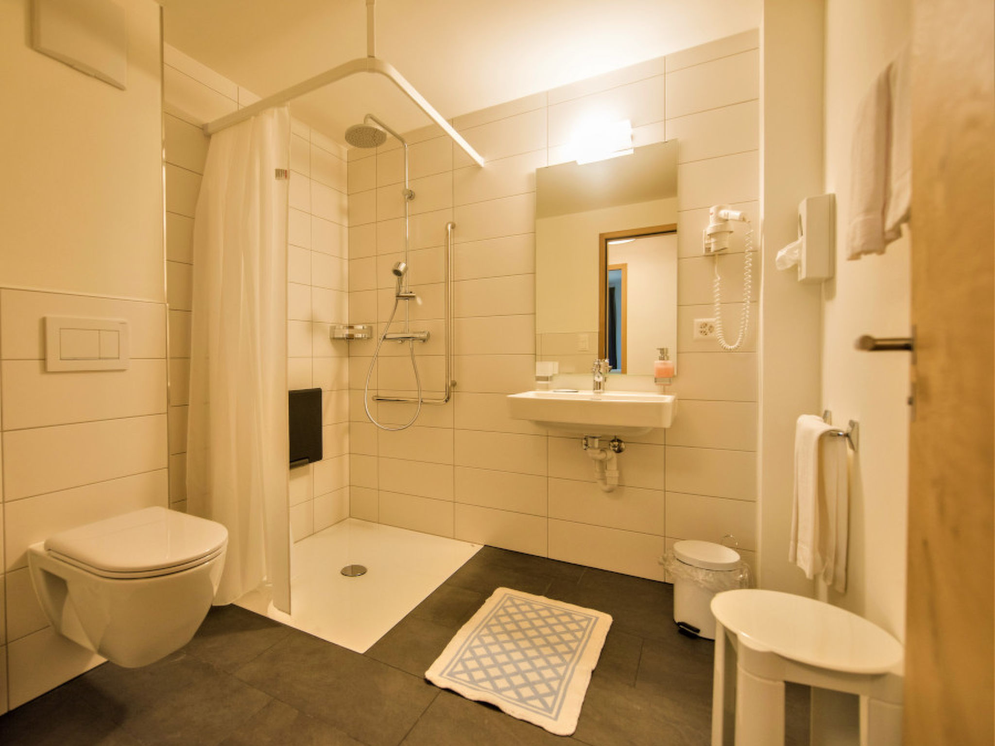 Appartements Münsterhof, (Müstair). - Image-tags.info