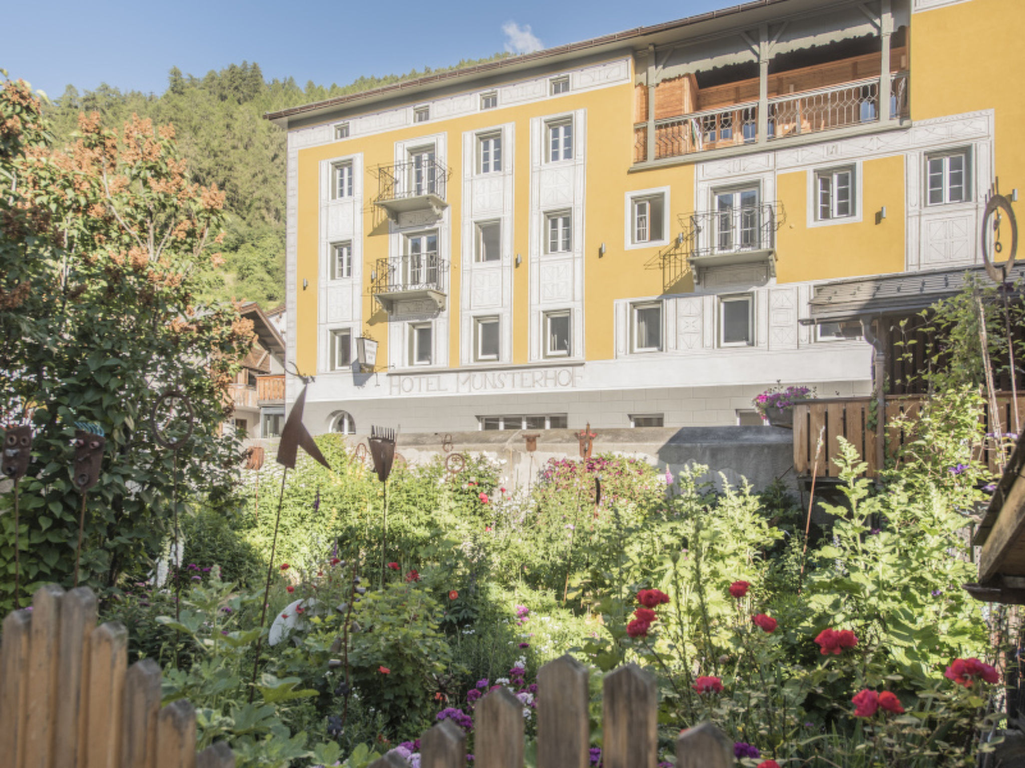 Hotel Münsterhof, (Müstair). - Outside