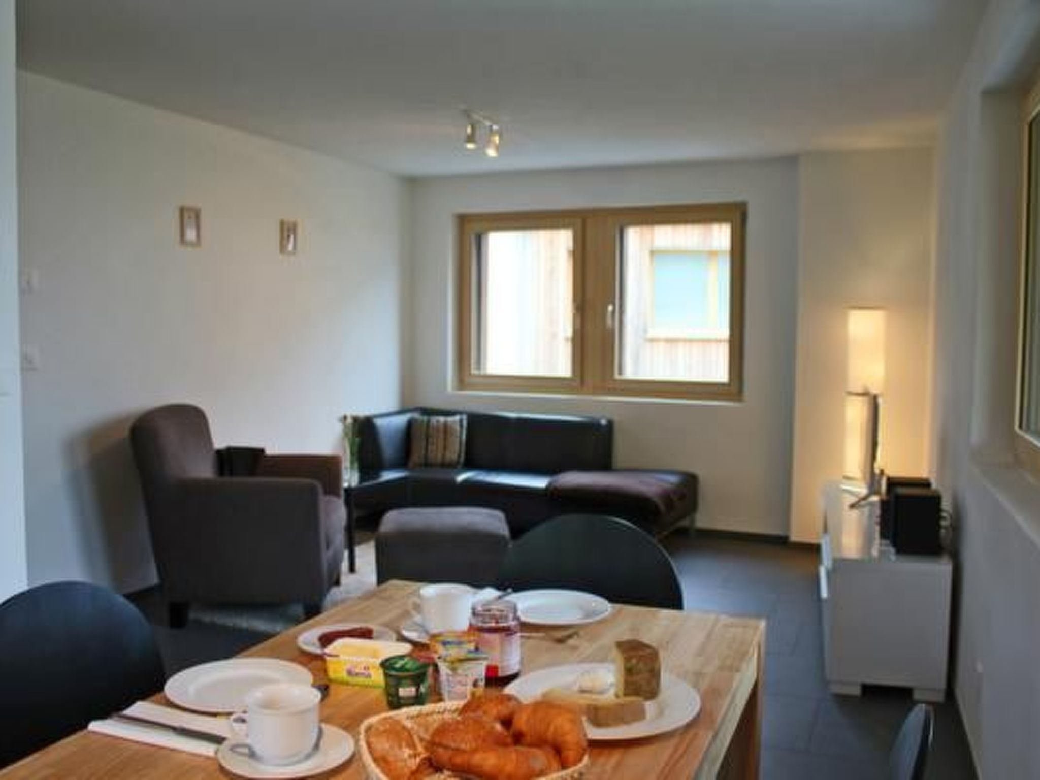 Appartement Chasa Tablà, (Guarda) – Séjour, photo 8 sur 22