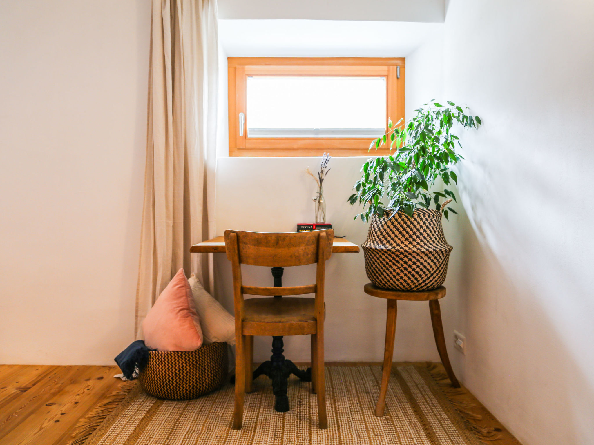 Chasa Savü, (Guarda). - Binnen