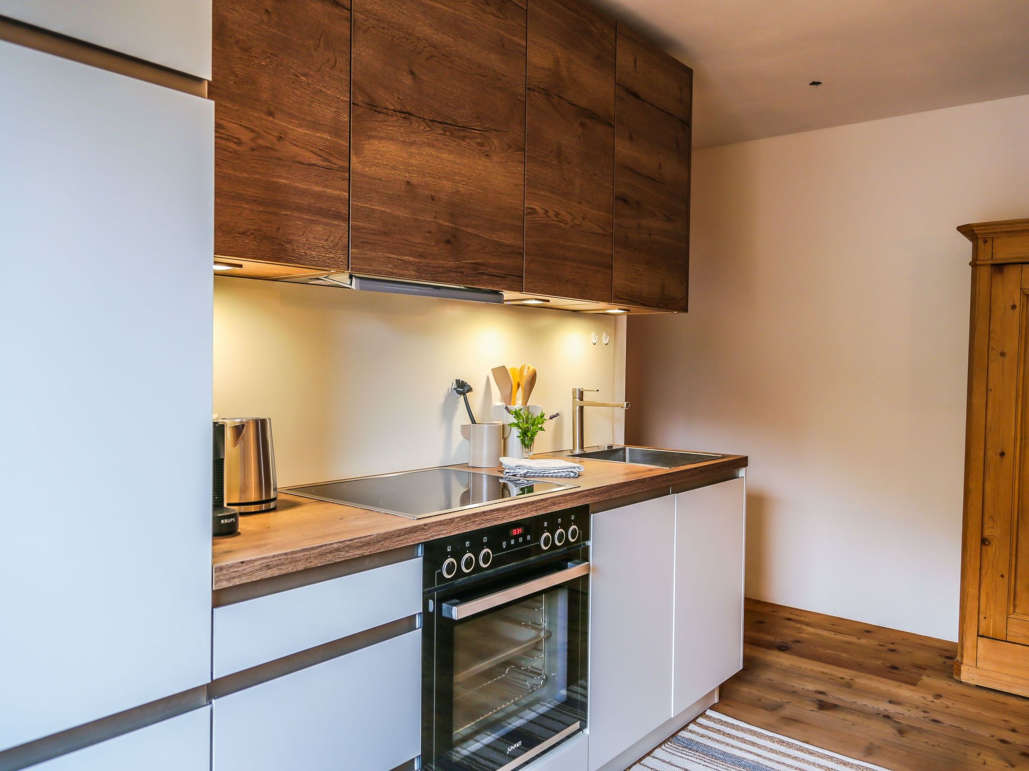 Appartement Chasa Savü, (Guarda) – Cuisine et coin repas, photo 6 sur 50