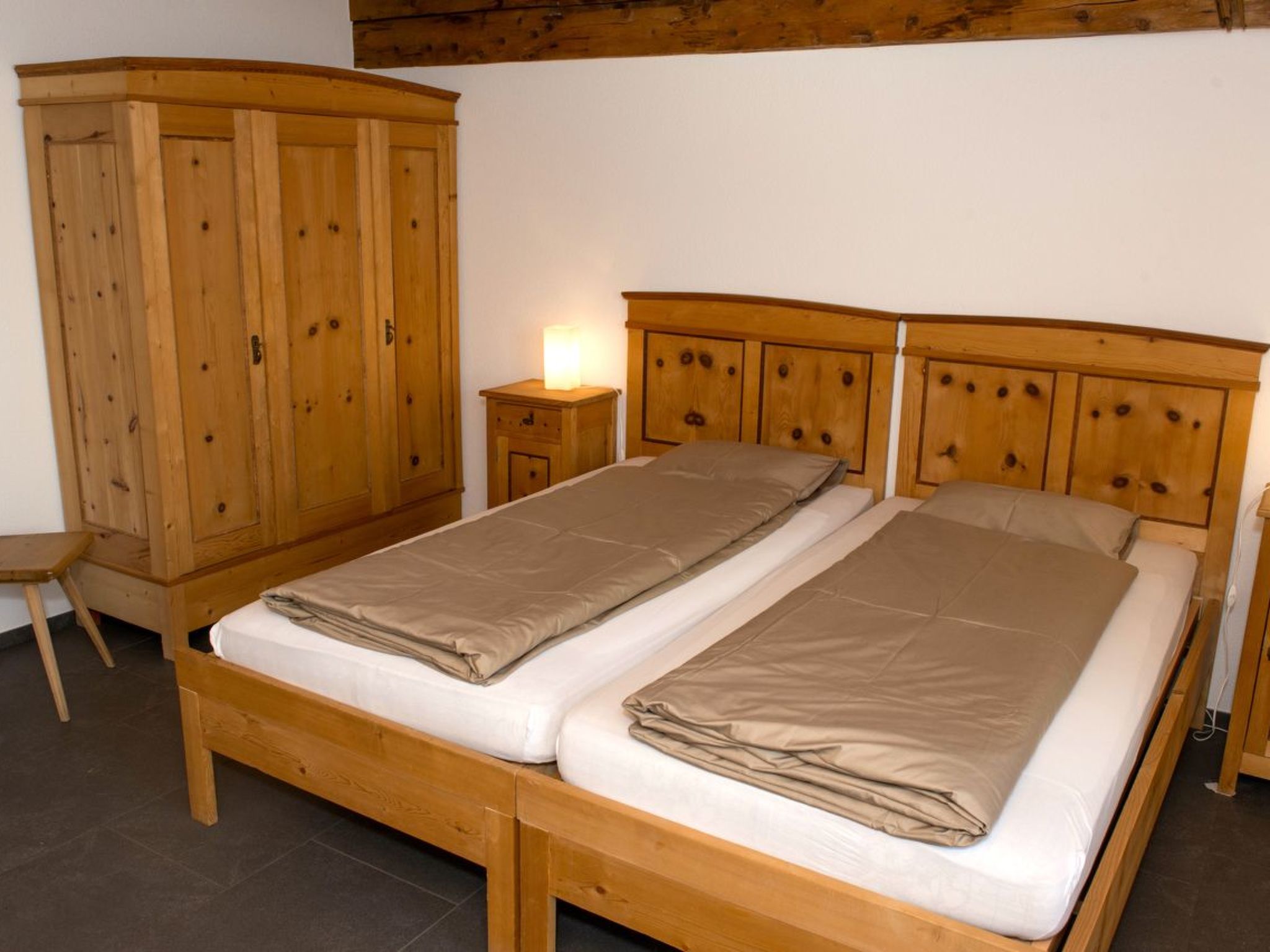 Appartement Chasa Tablà, (Guarda) – Chambre, photo 18 sur 27