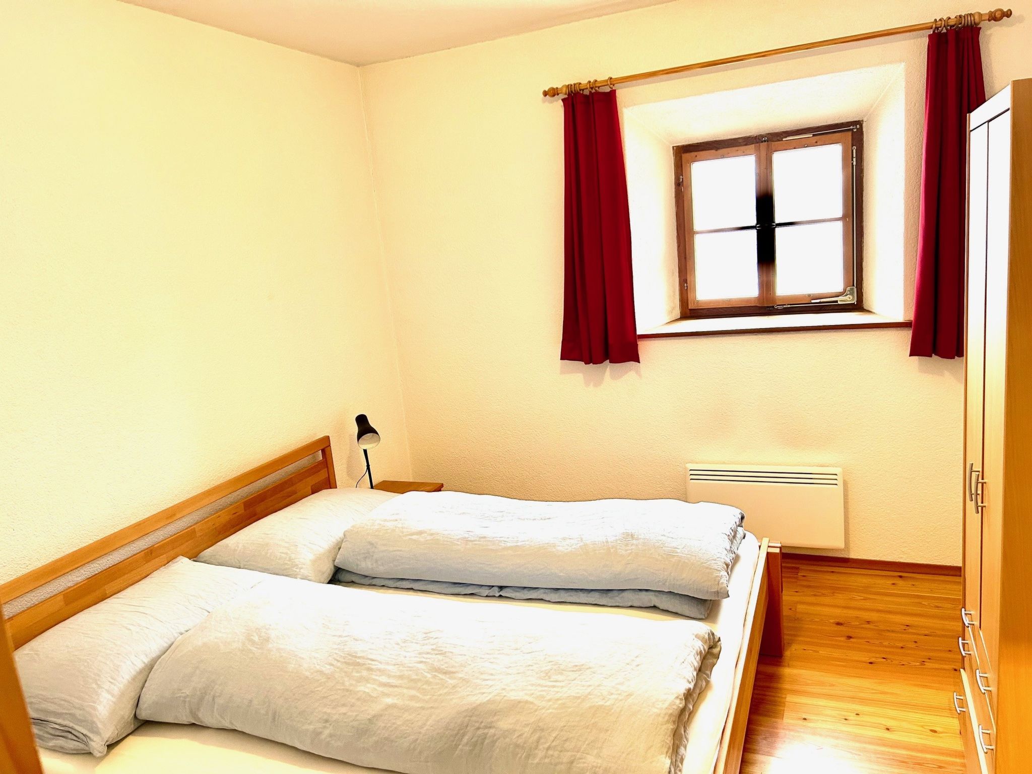 Chasa Stupan 1. Obergeschoss, (Ardez). - Binnen