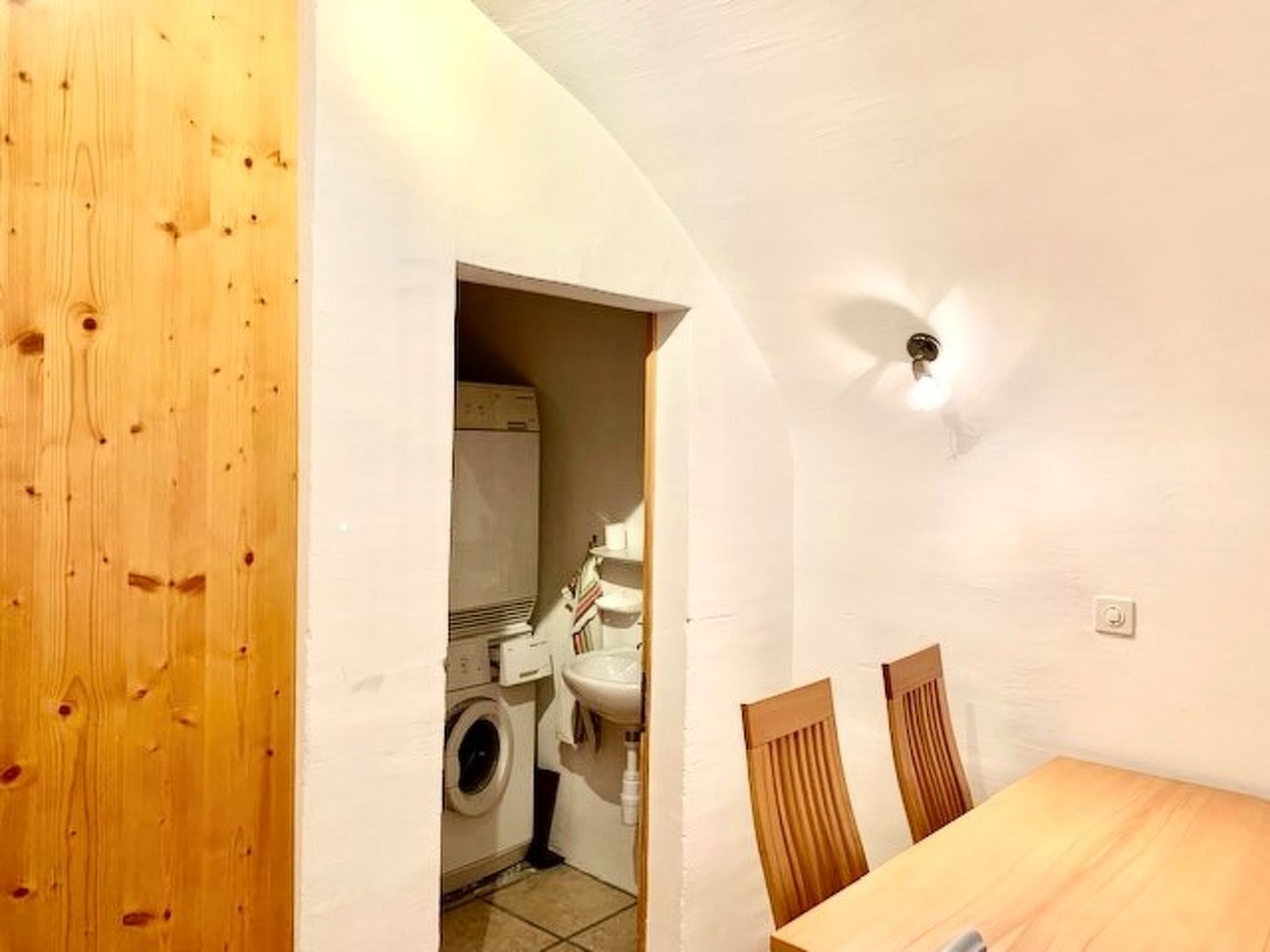 Chasa Stupan 1. Obergeschoss, (Ardez). - Binnen