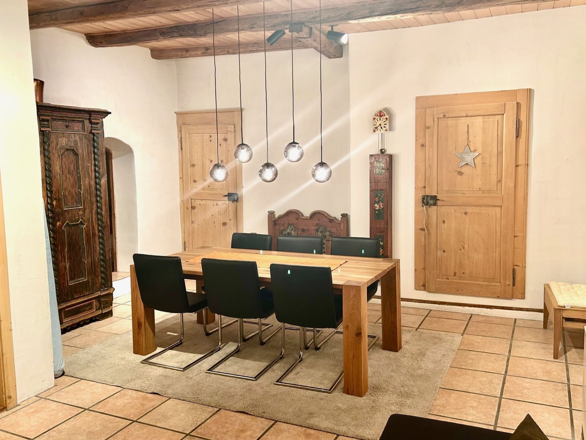 Chasa Stupan 1. Obergeschoss, (Ardez). - Binnen