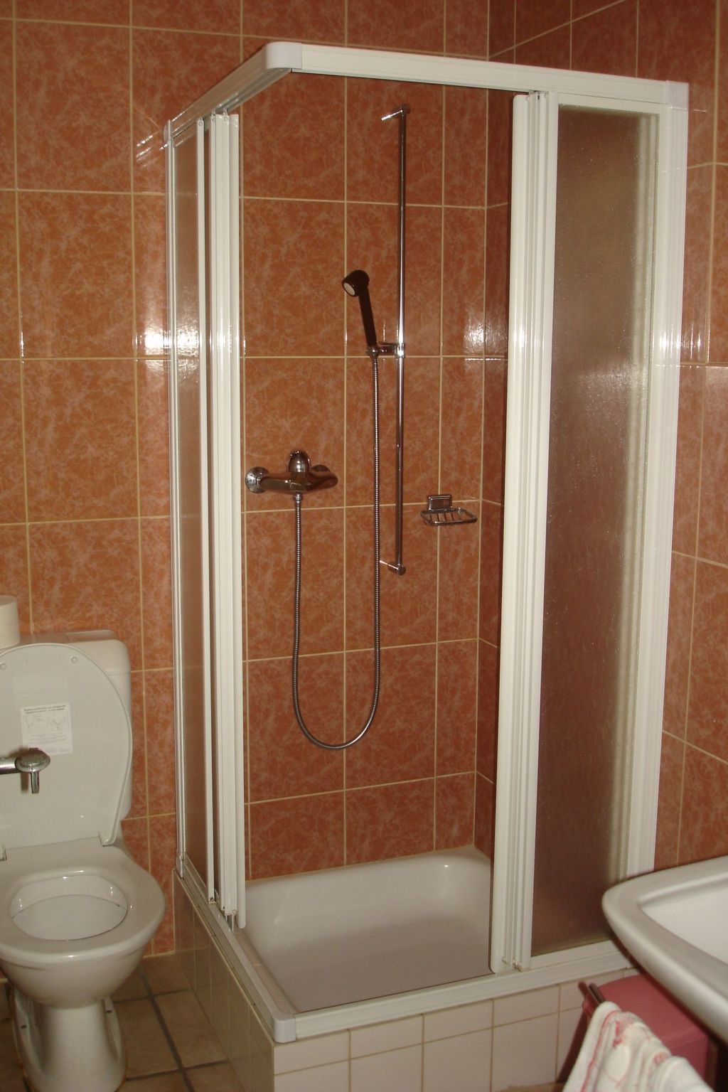 Appartement Chasa Crusch 117, (Ardez) – Salle de bains, photo 12 sur 23