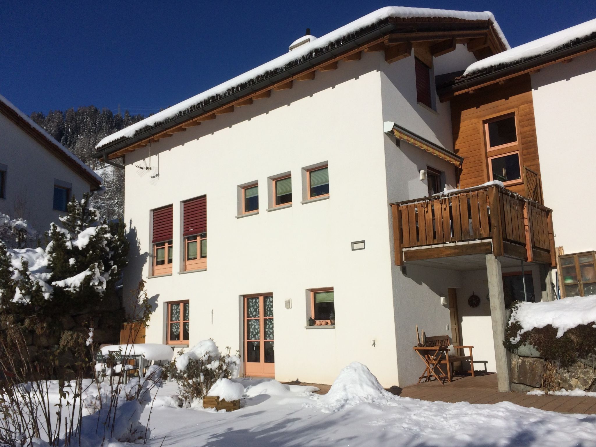 Ferienwohnungen Senda 495D, (Scuol) - Buiten