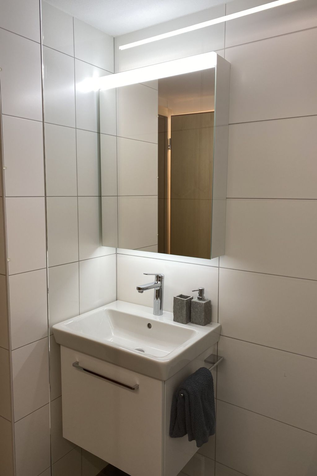 Ferienwohnungen Senda 495D, (Scuol) - Draußen