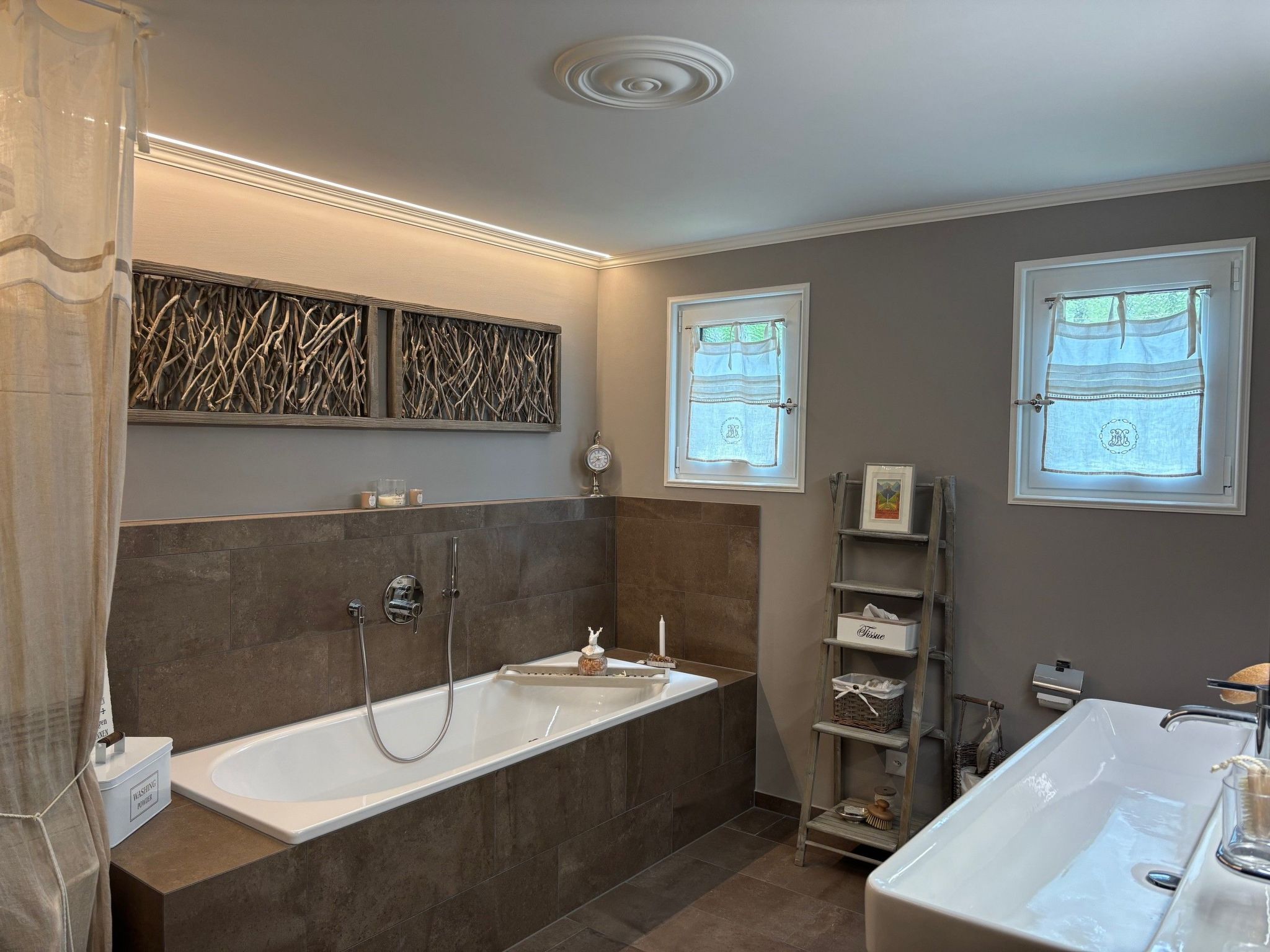 Appartement Chasa Tusa 1, (Scuol) – Salle de bains, photo 8 sur 25