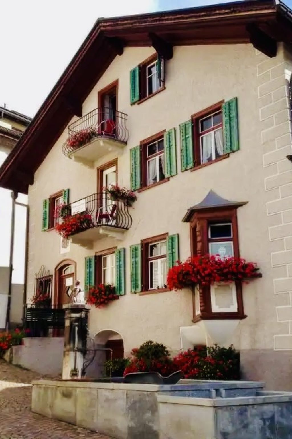 Ferienwohnungen Chasa Valär, (Scuol) - Draußen