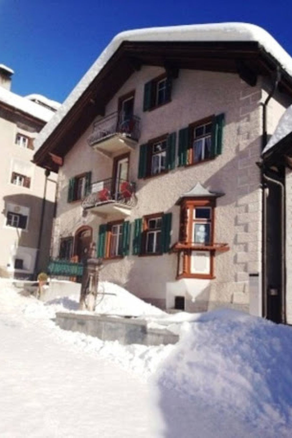Ferienwohnungen Chasa Valär, (Scuol) - Draußen