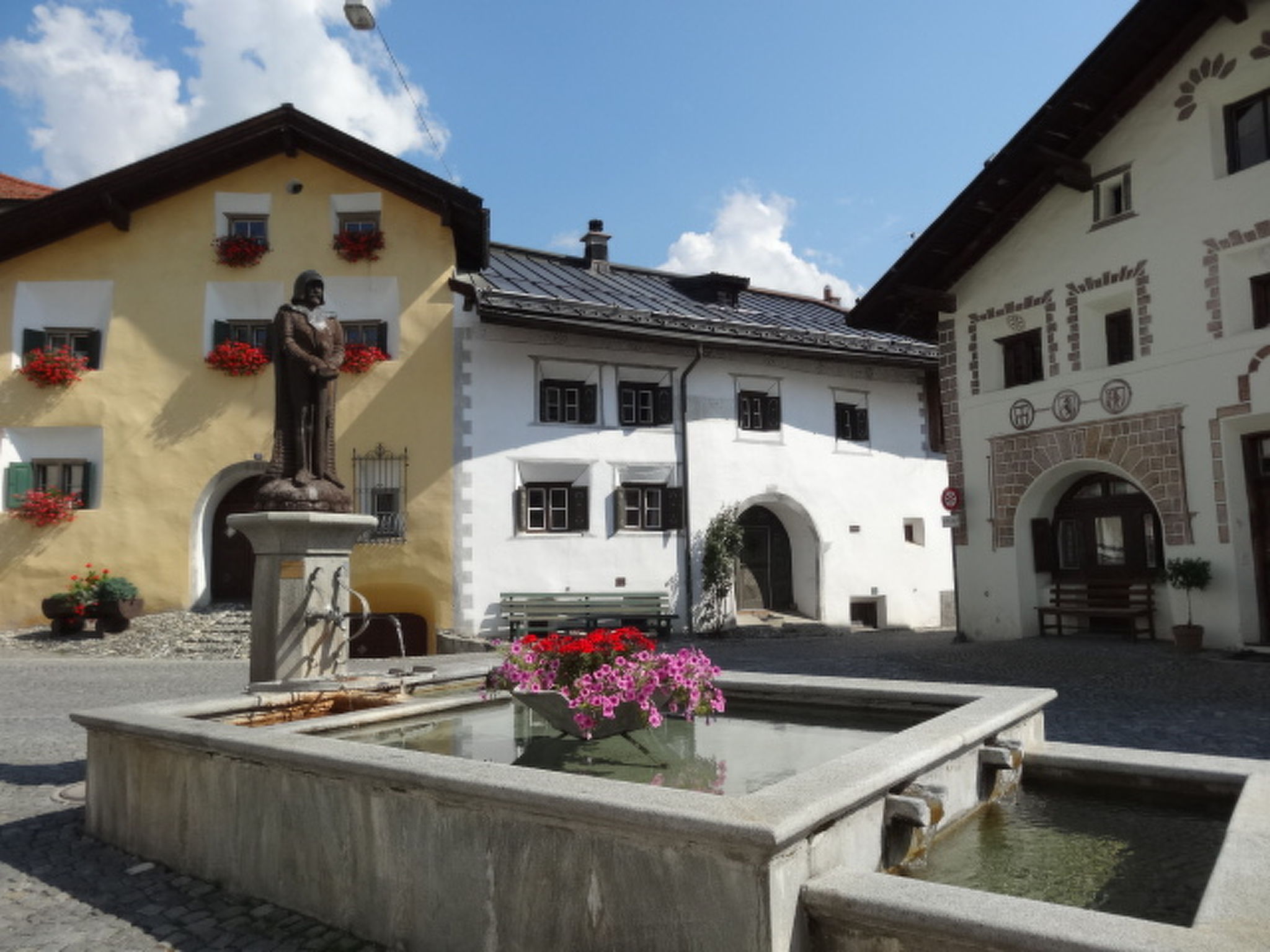 Brentsch A34, (Scuol) - Draußen