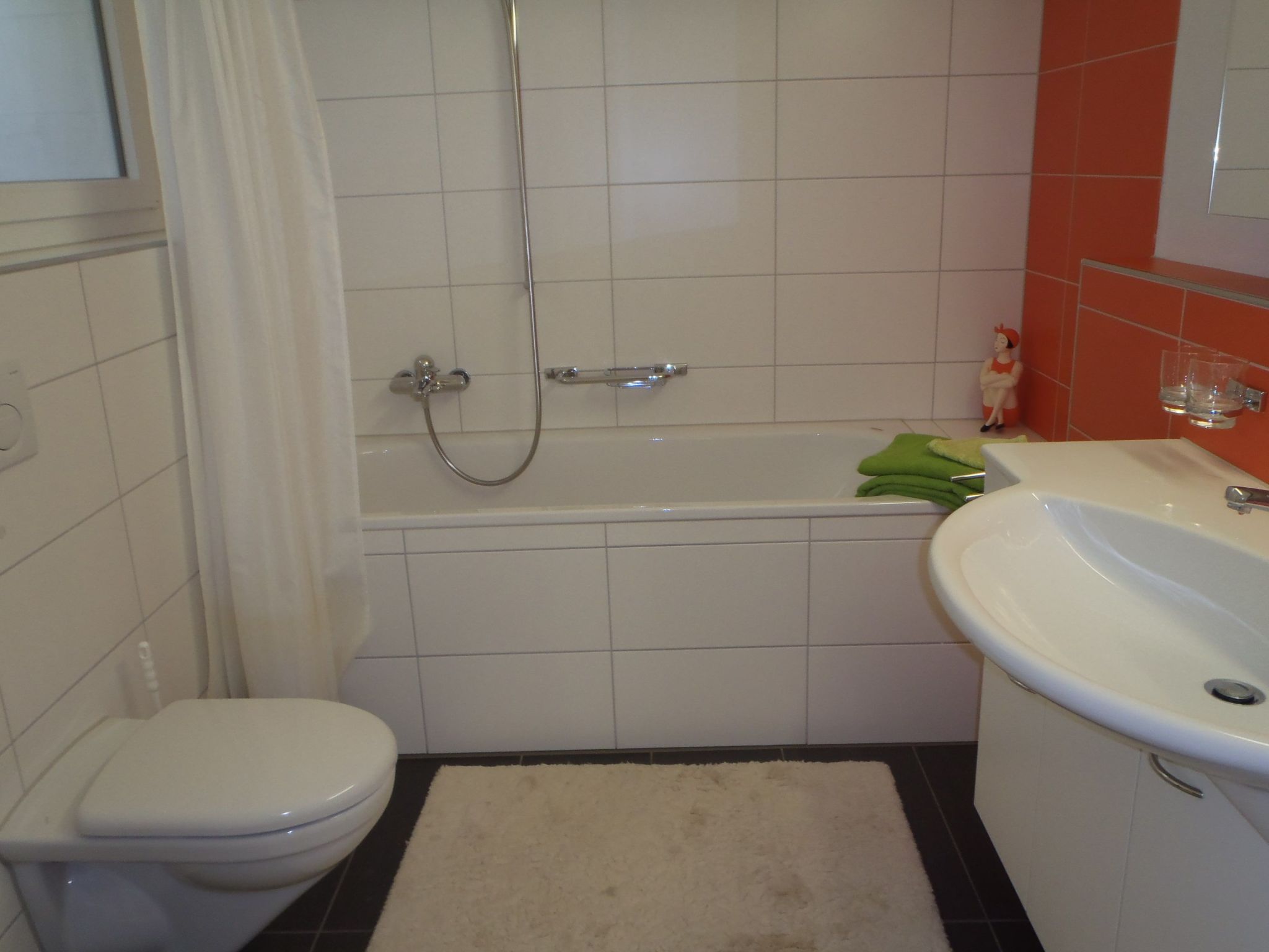 Appartement Via da Liuns 790, (Scuol) – Salle de bains, photo 12 sur 18