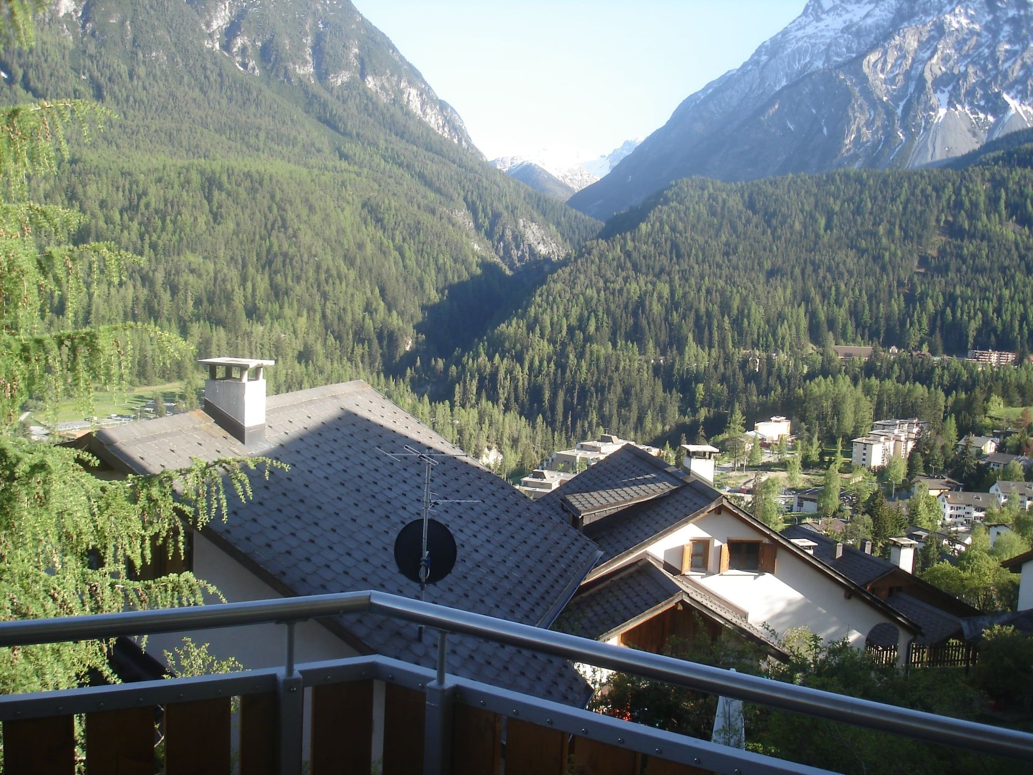 Appartement Via da Liuns 790, (Scuol) – Vue, photo 16 sur 18