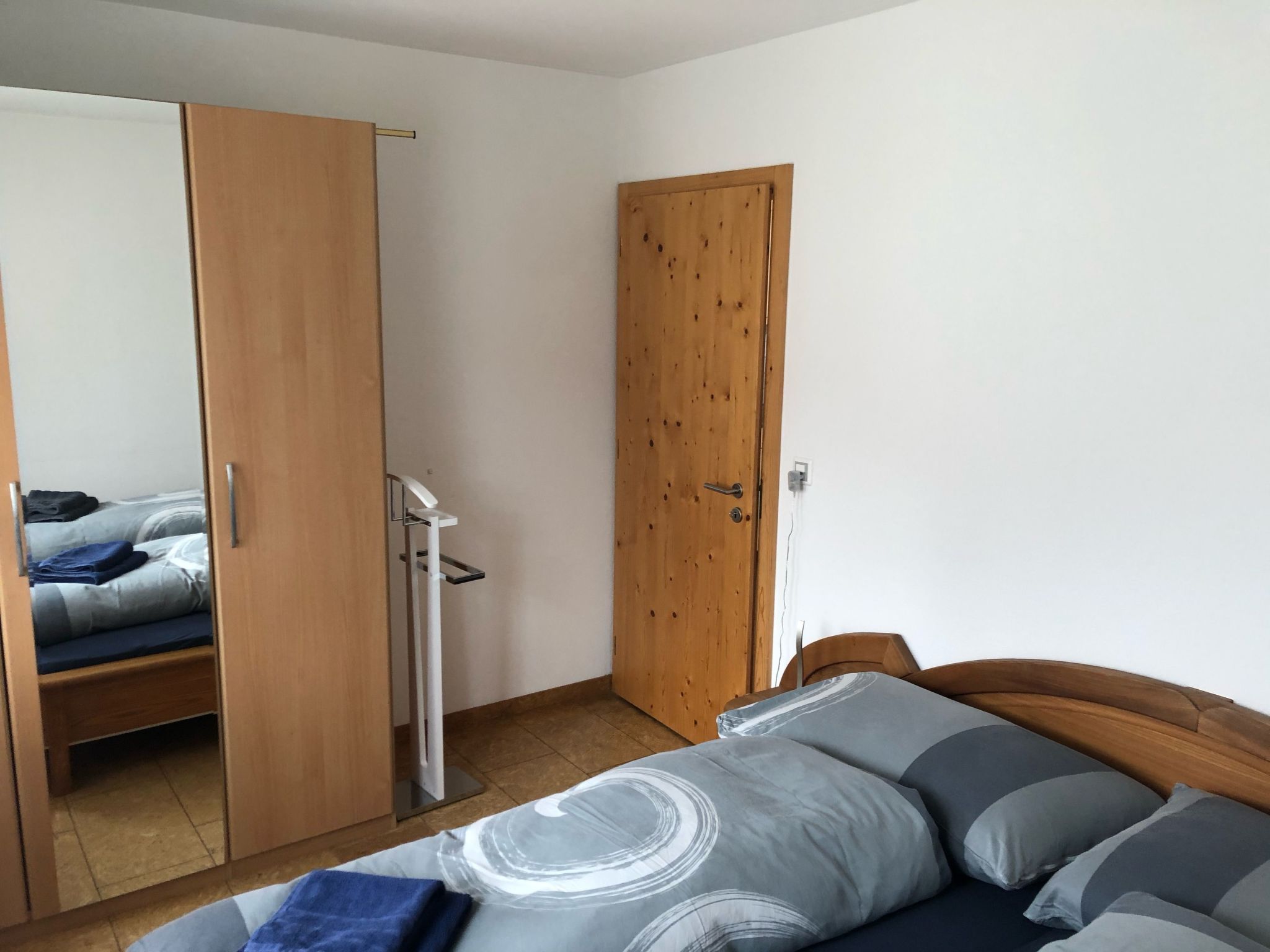 Appartement Chasa Mundin ****, (Scuol) – Chambre, photo 5 sur 8